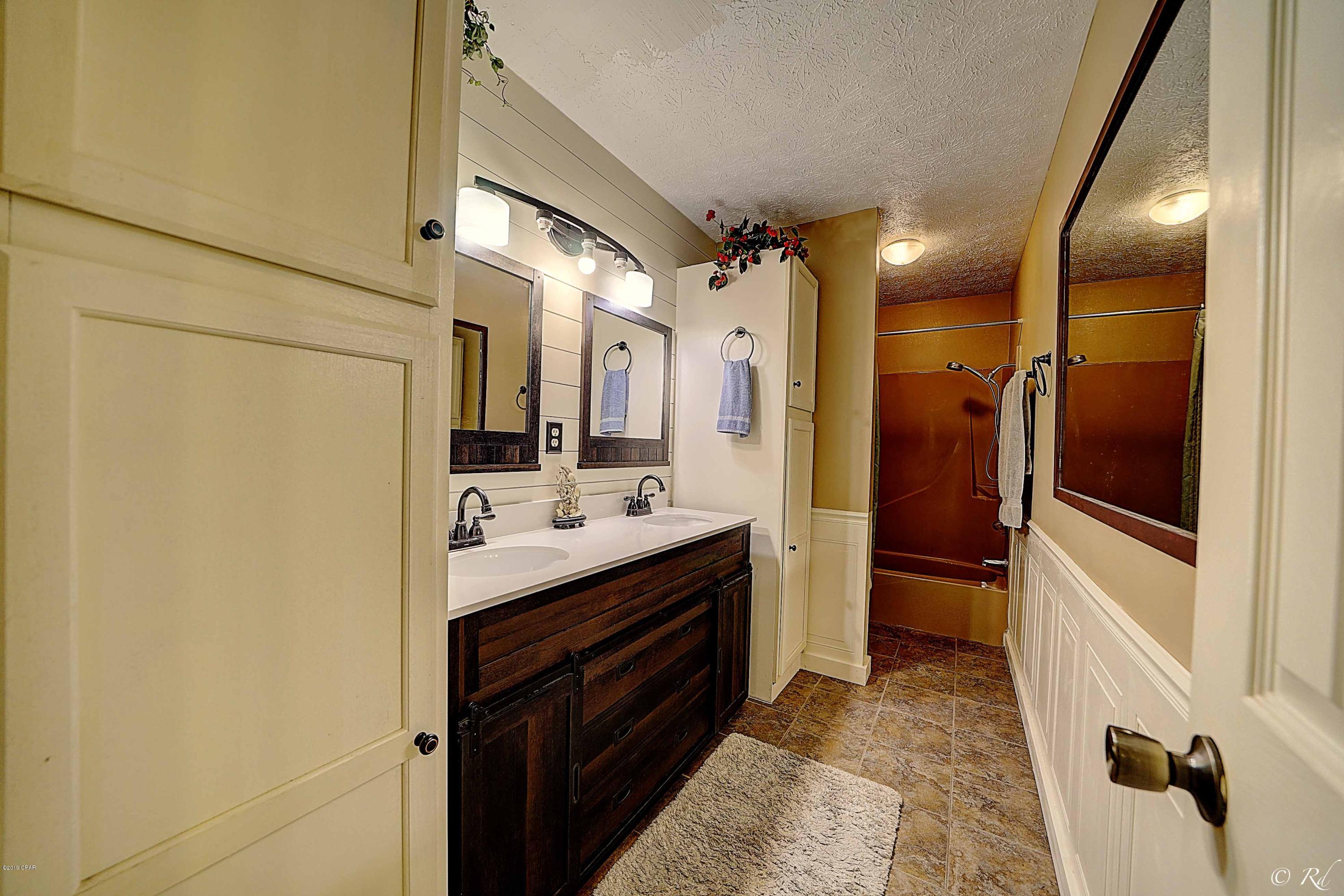 Derby Woods - Residential