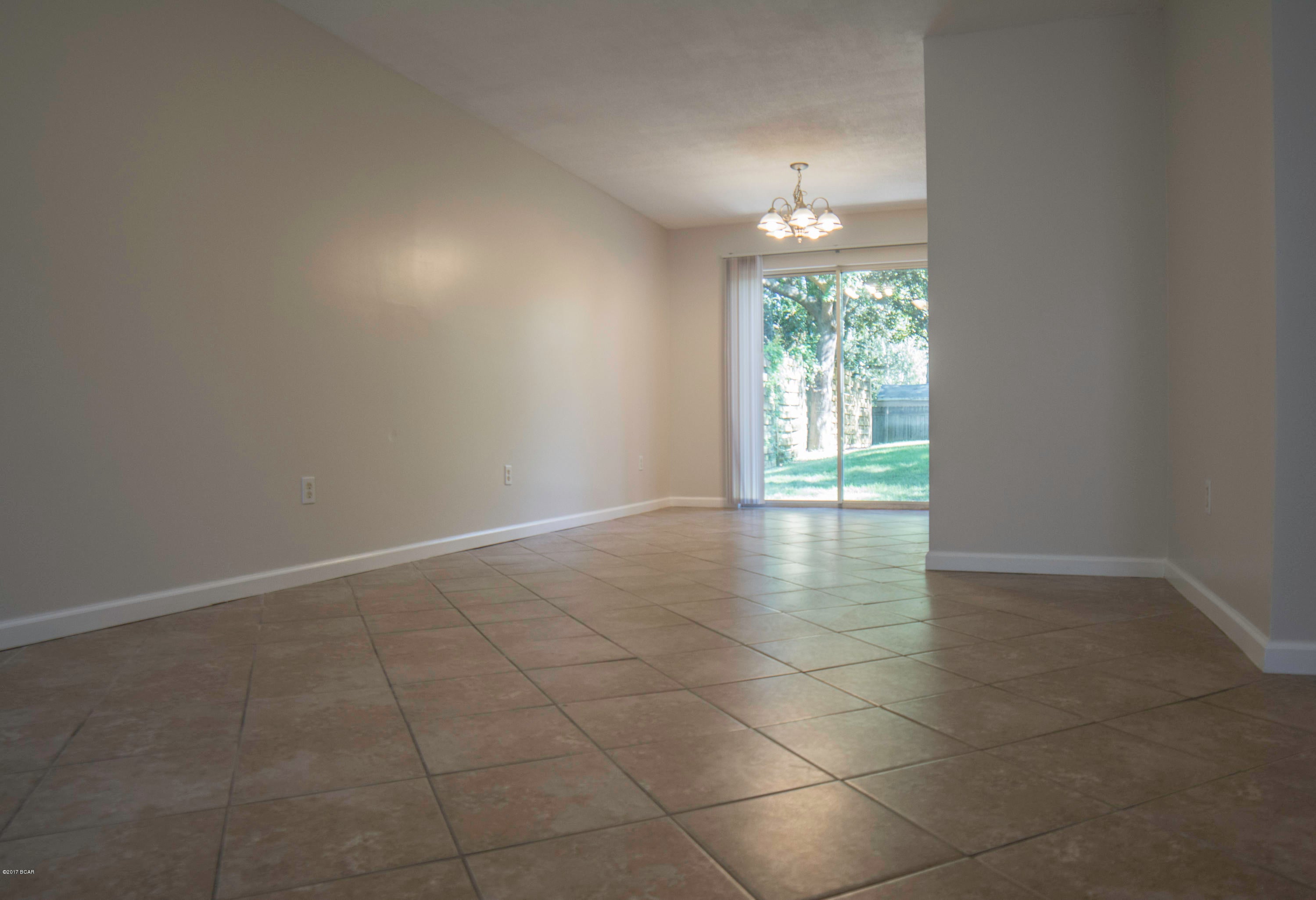 Magnolia Beach 1st Add - Residential Lease