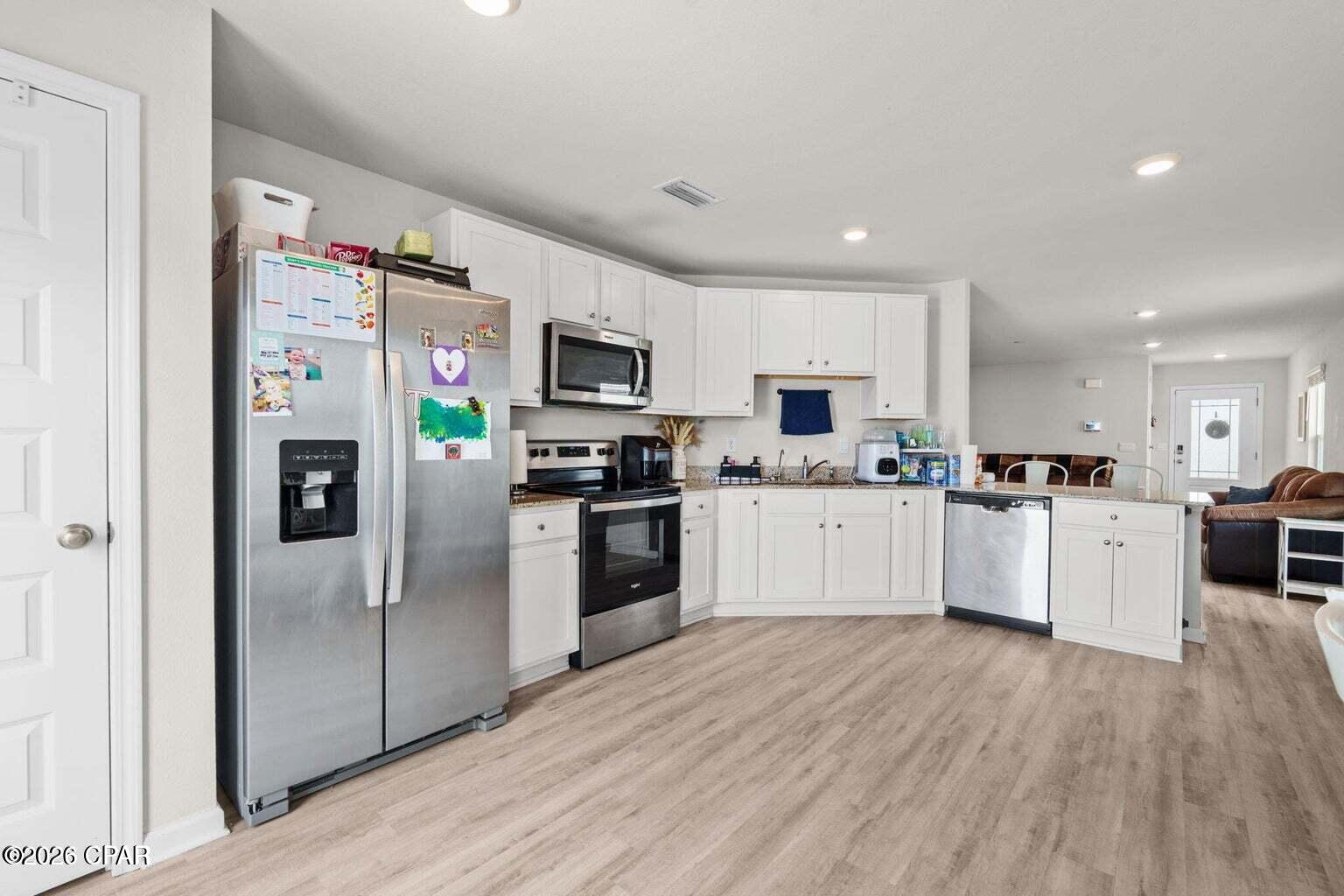 [No Recorded Subdiv] - Residential Lease