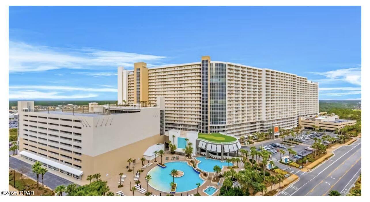 Laketown Wharf - Residential