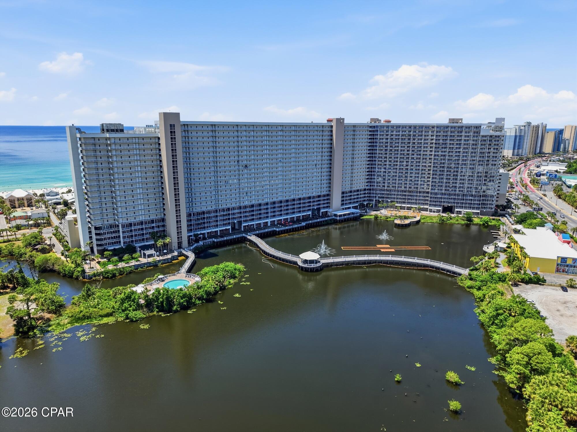 Laketown Wharf - Residential