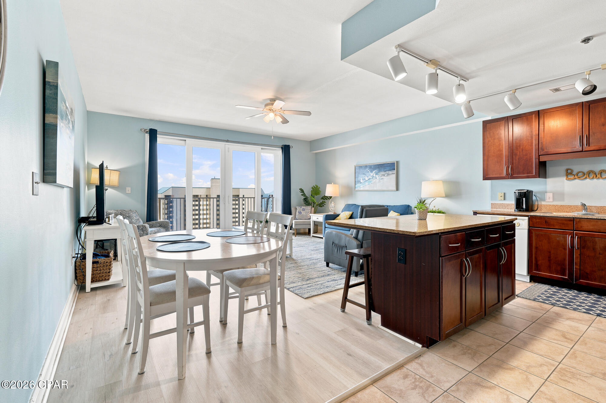 Laketown Wharf - Residential