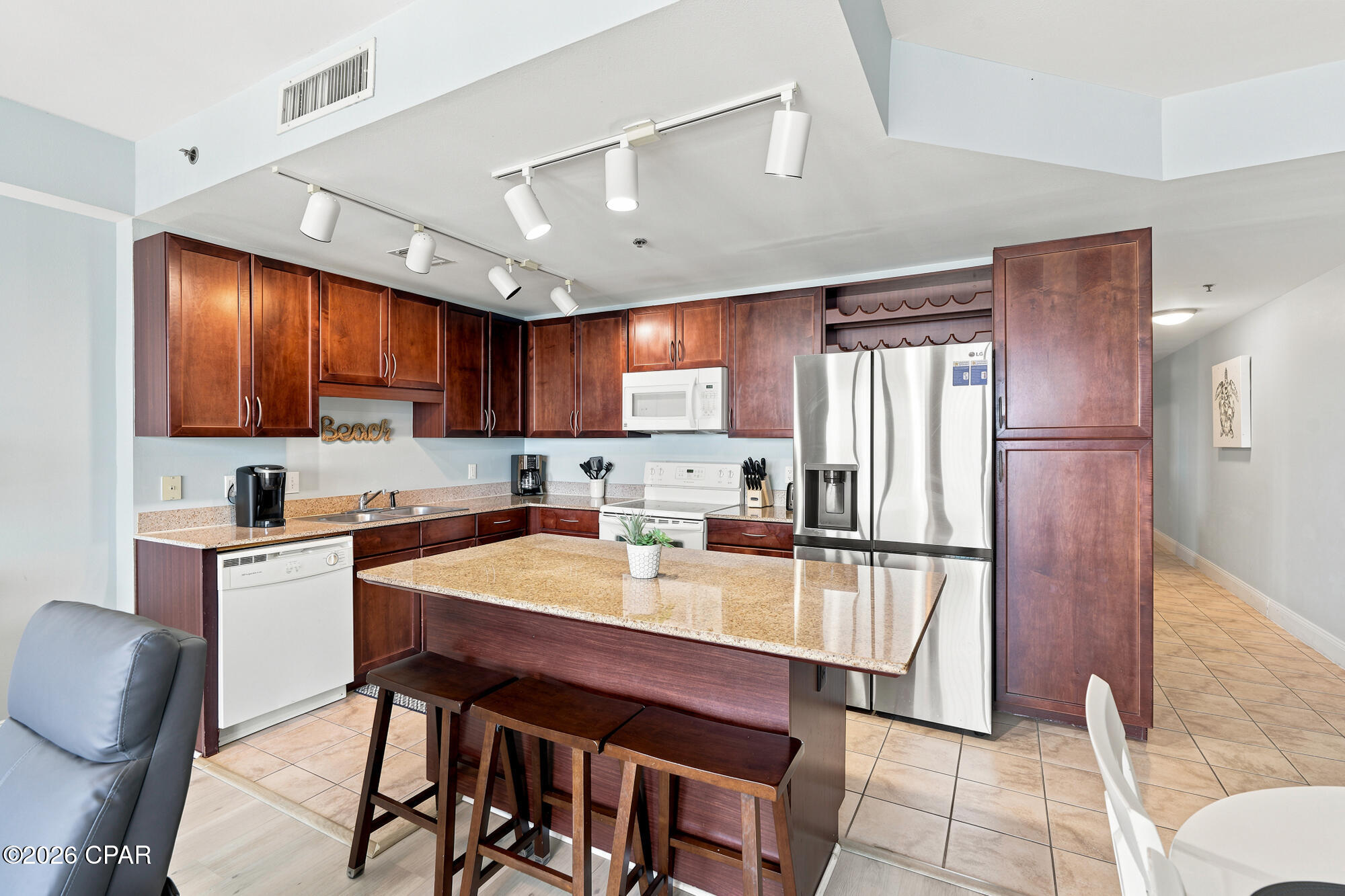Laketown Wharf - Residential