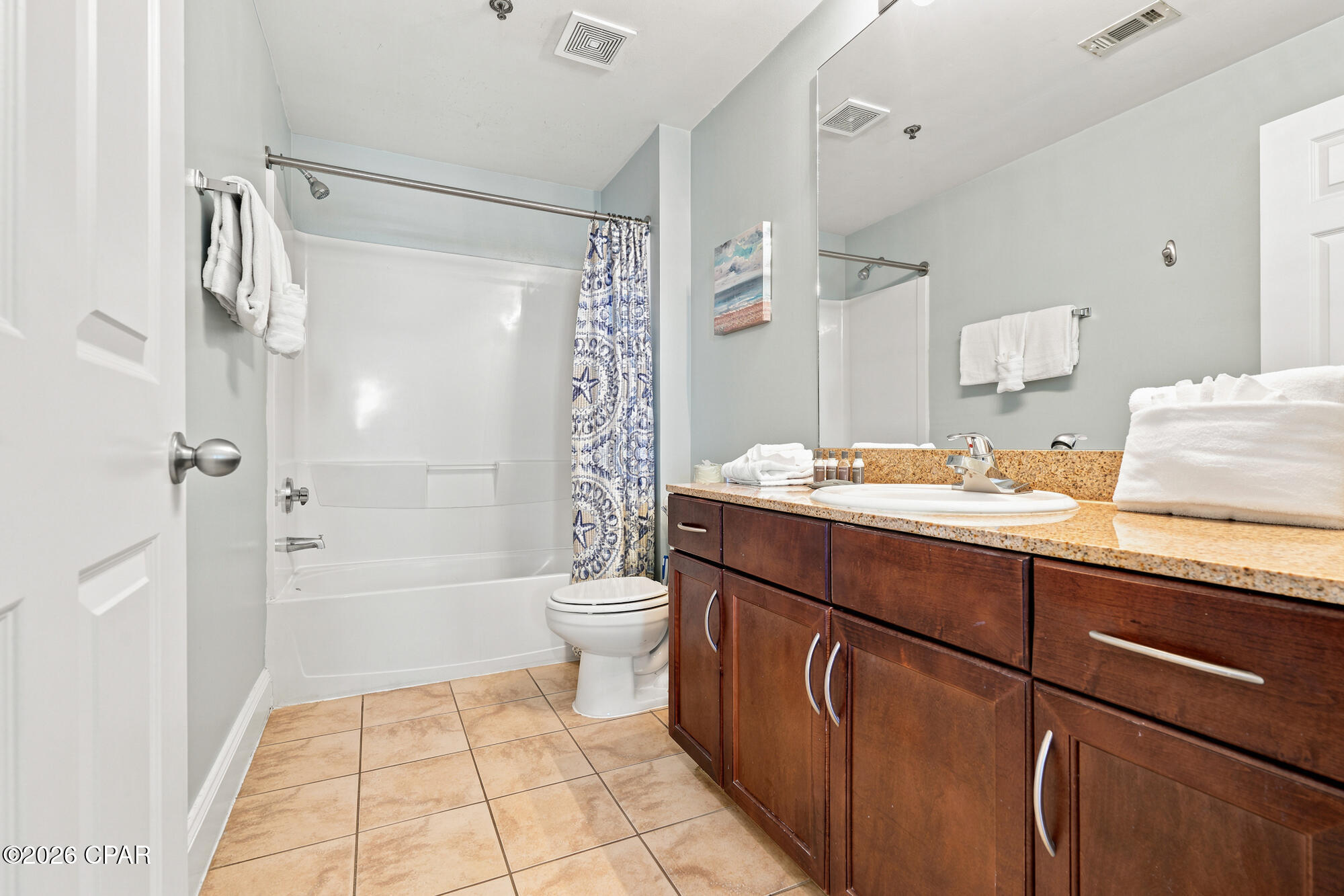Laketown Wharf - Residential