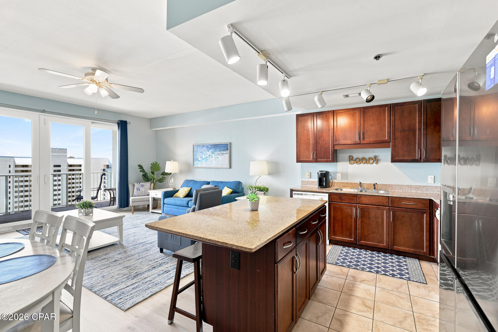 Laketown Wharf - Residential