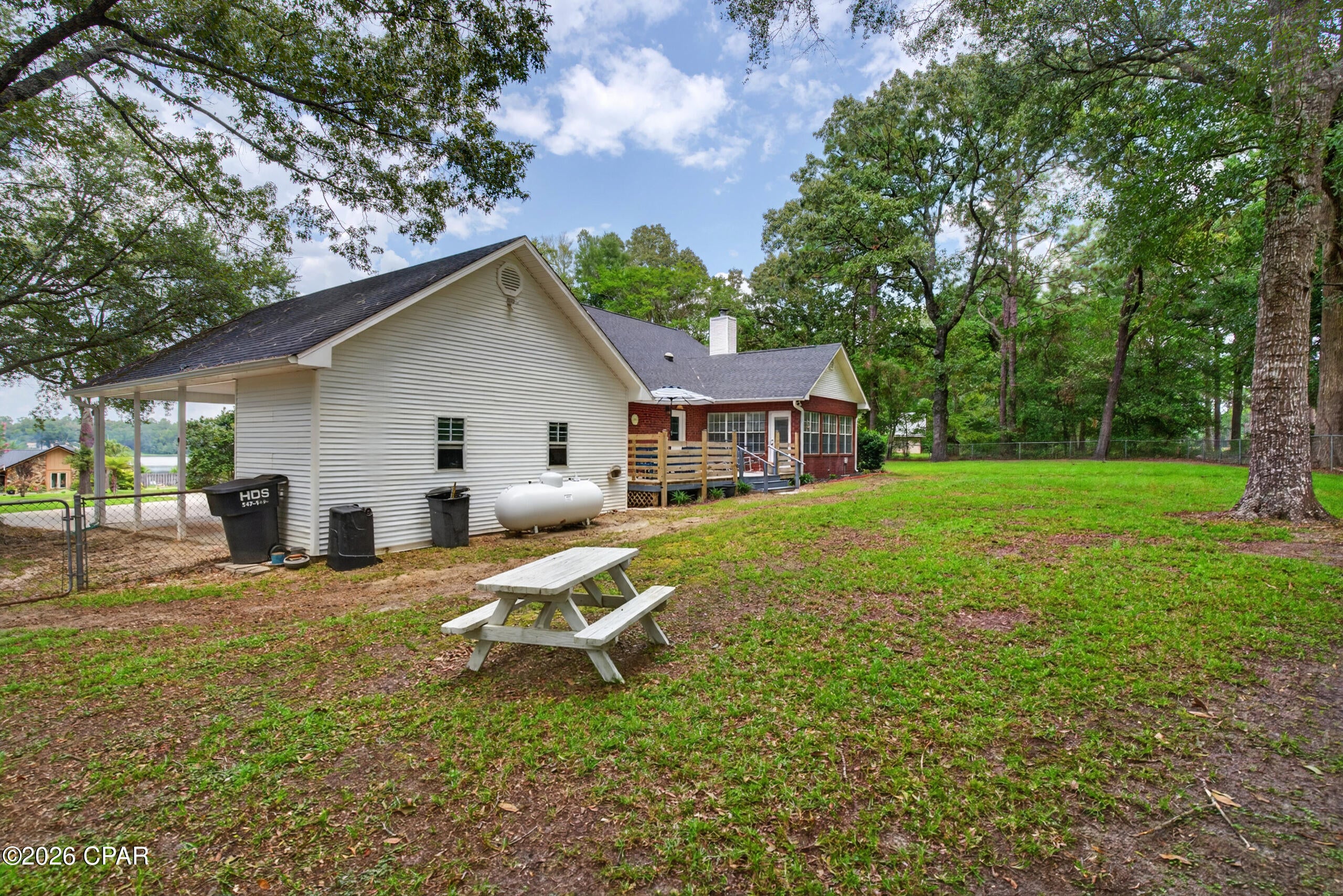 Dogwood Lakes - Residential