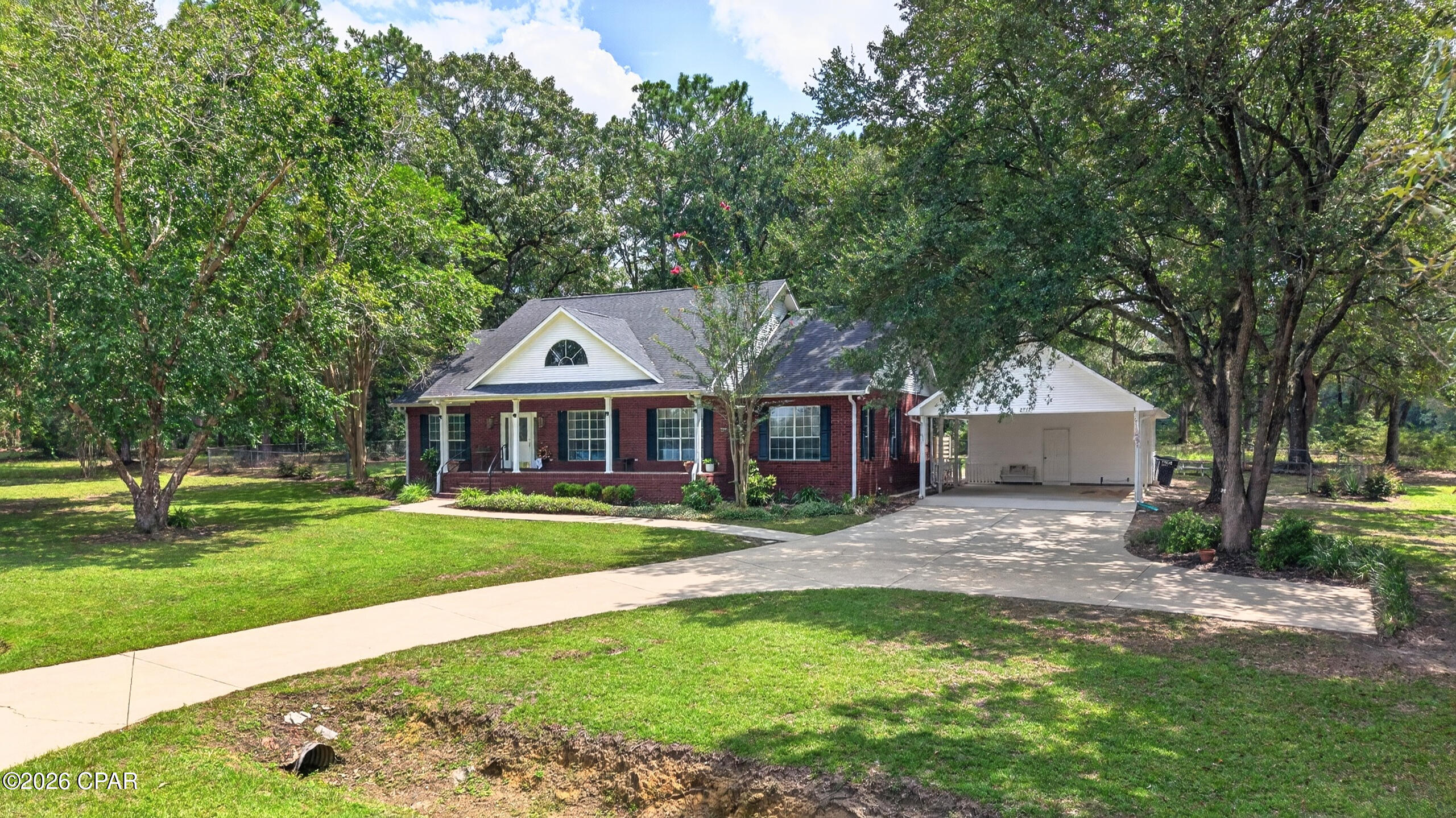 Dogwood Lakes - Residential