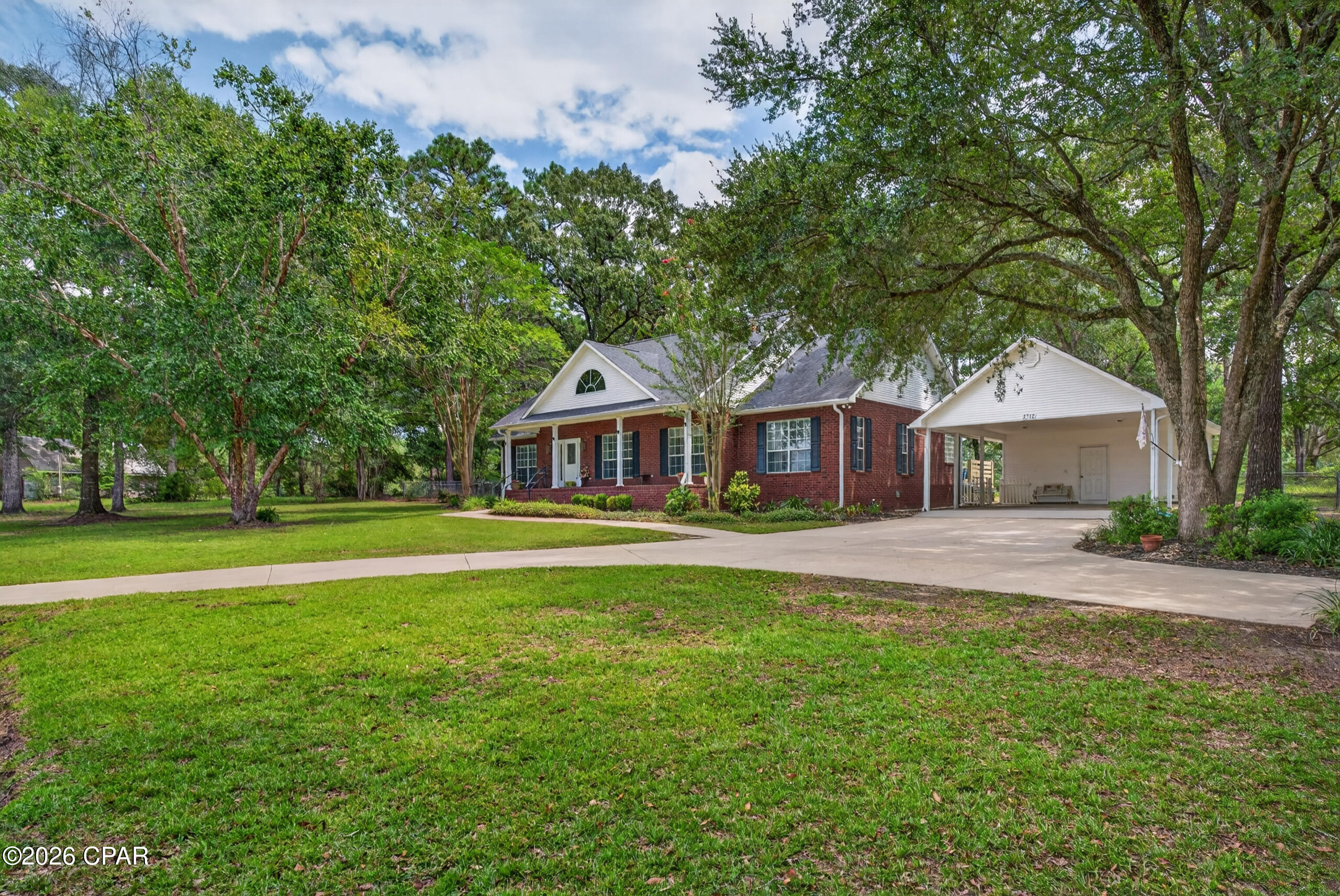 Dogwood Lakes - Residential