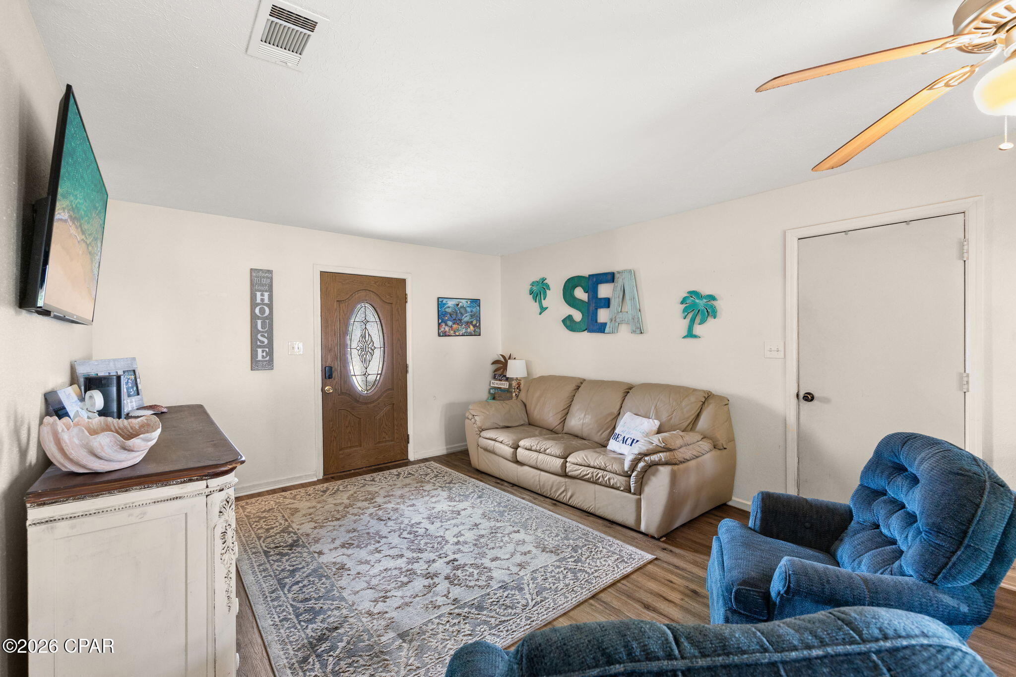 Hutchison's 2nd To Bahama Bch - Residential
