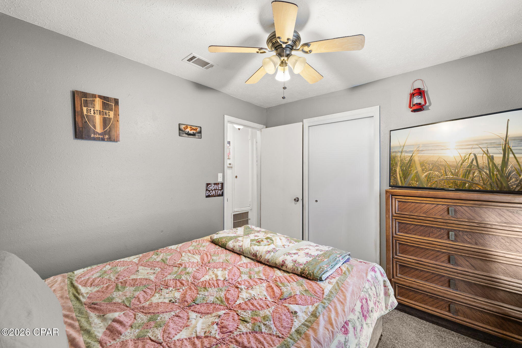 Hutchison's 2nd To Bahama Bch - Residential