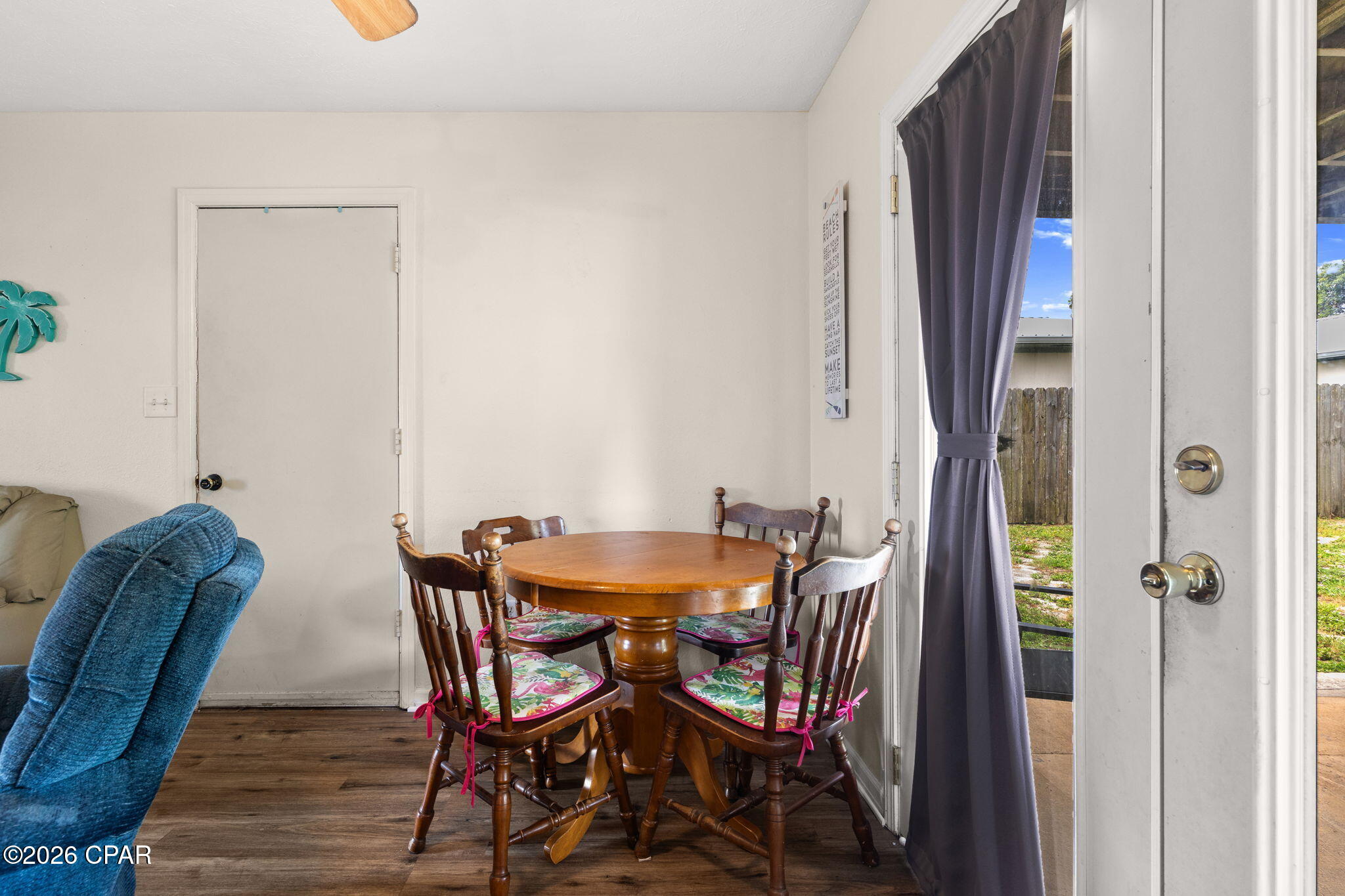 Hutchison's 2nd To Bahama Bch - Residential