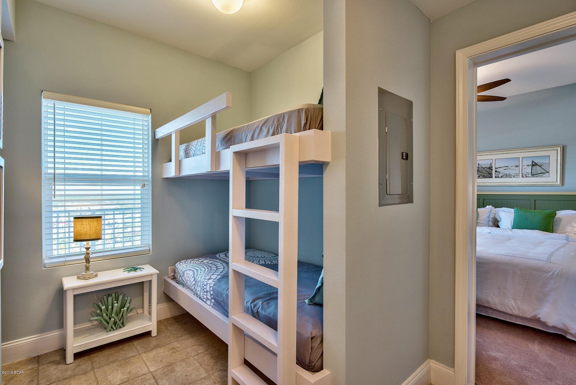 Laketown Wharf - Residential
