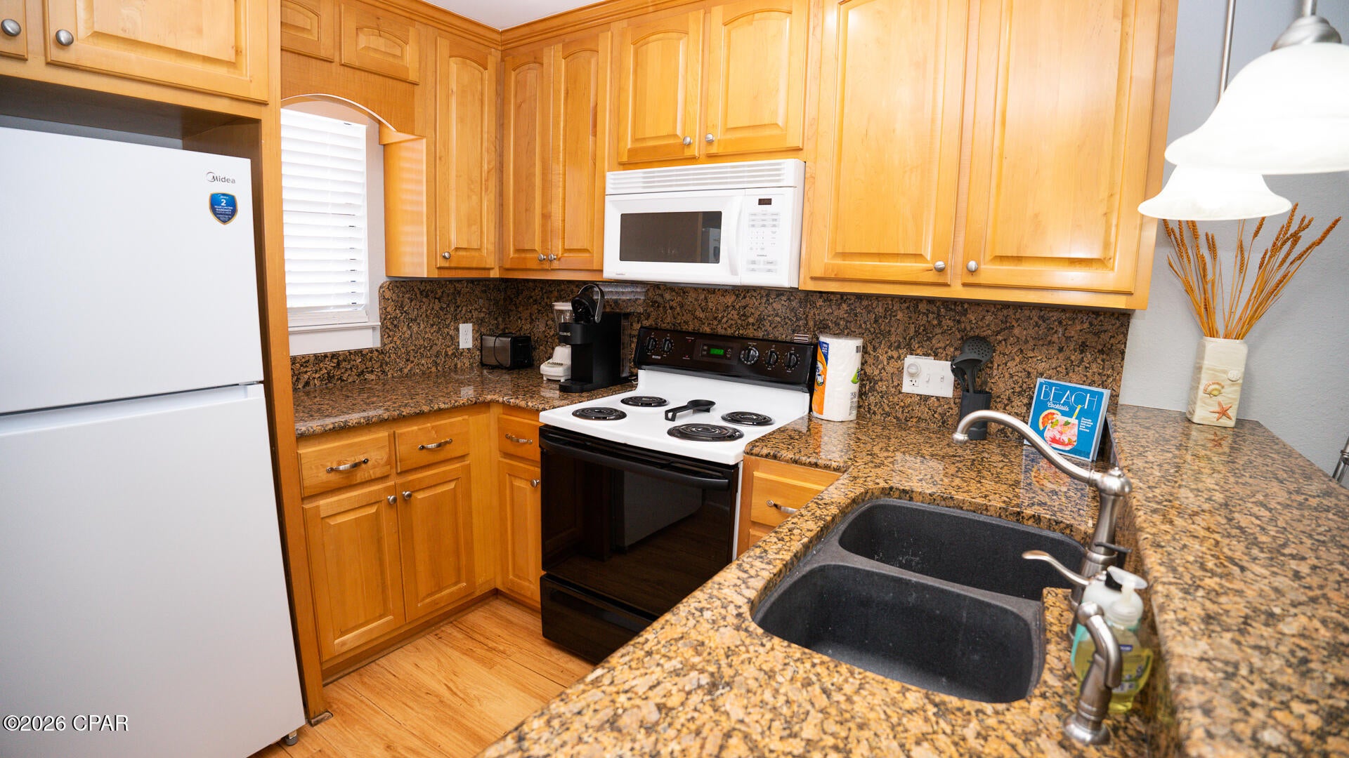 Beachside Townhomes - Residential