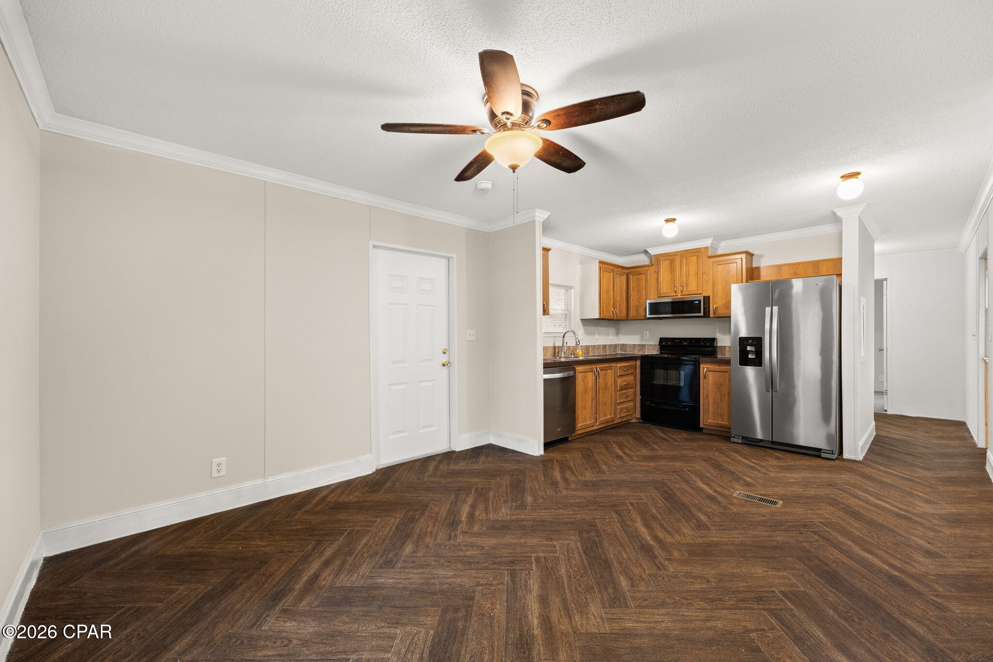 Pinecrest - Residential