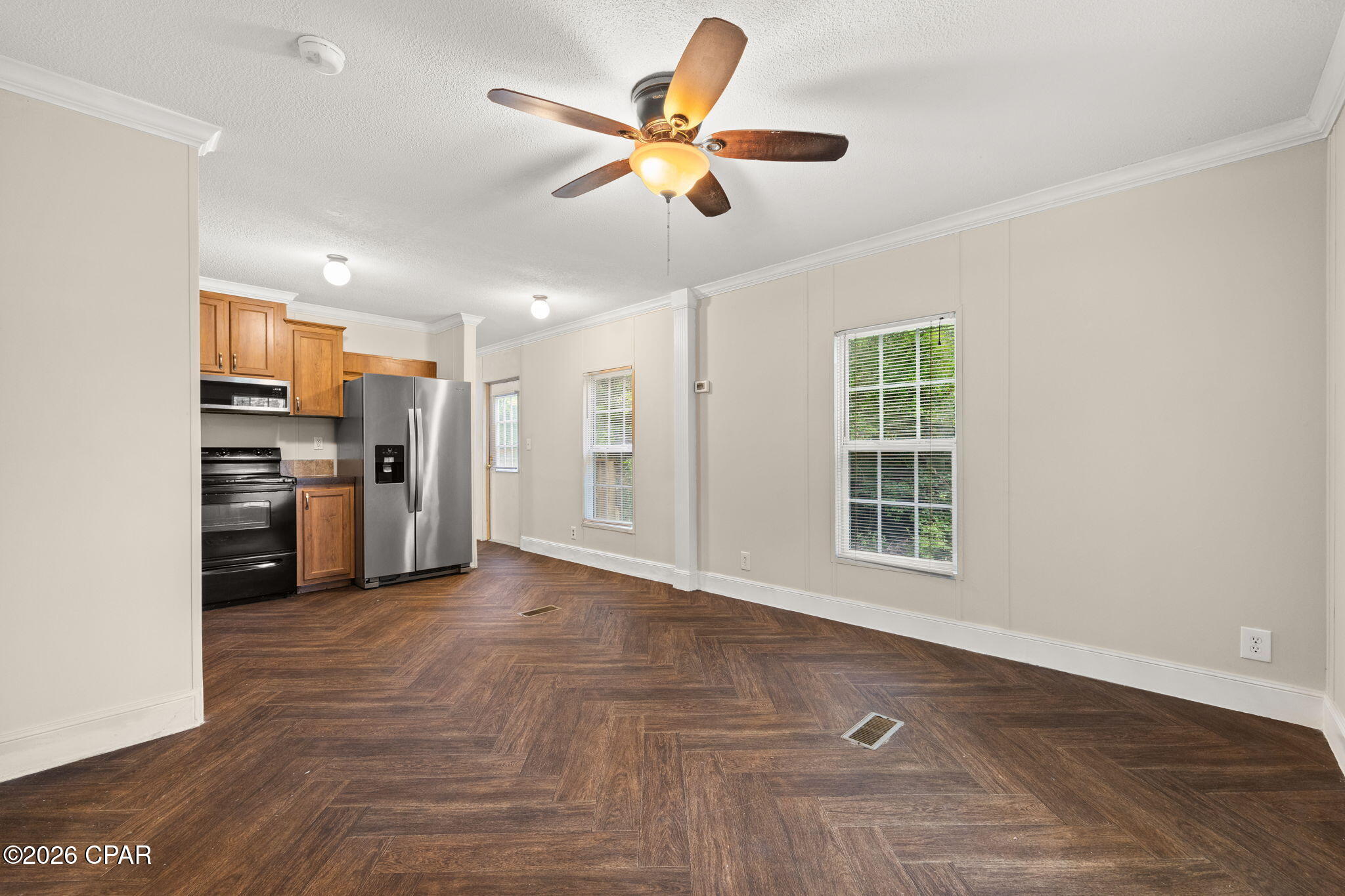 Pinecrest - Residential