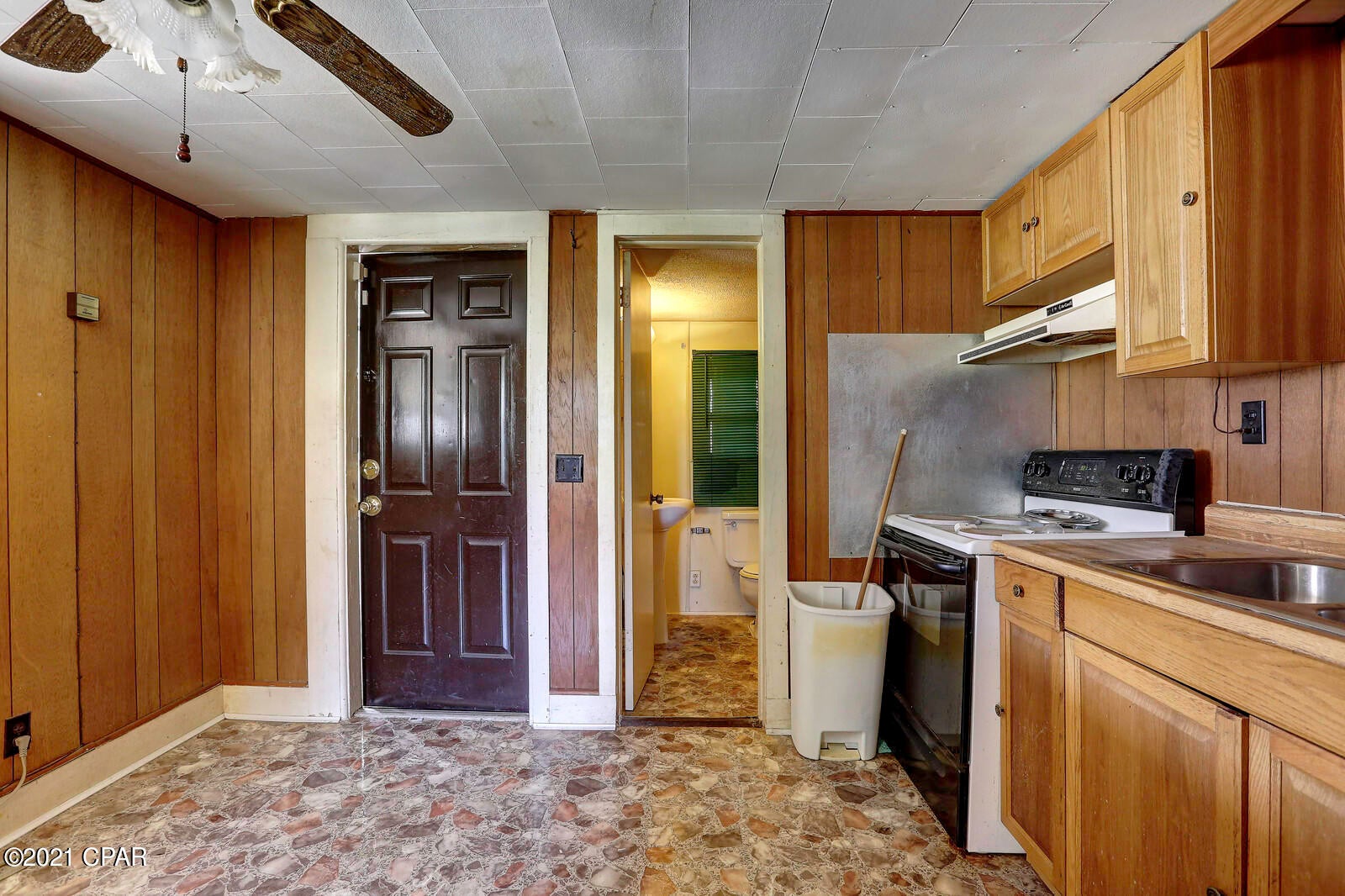 [No Recorded Subdiv] - Residential
