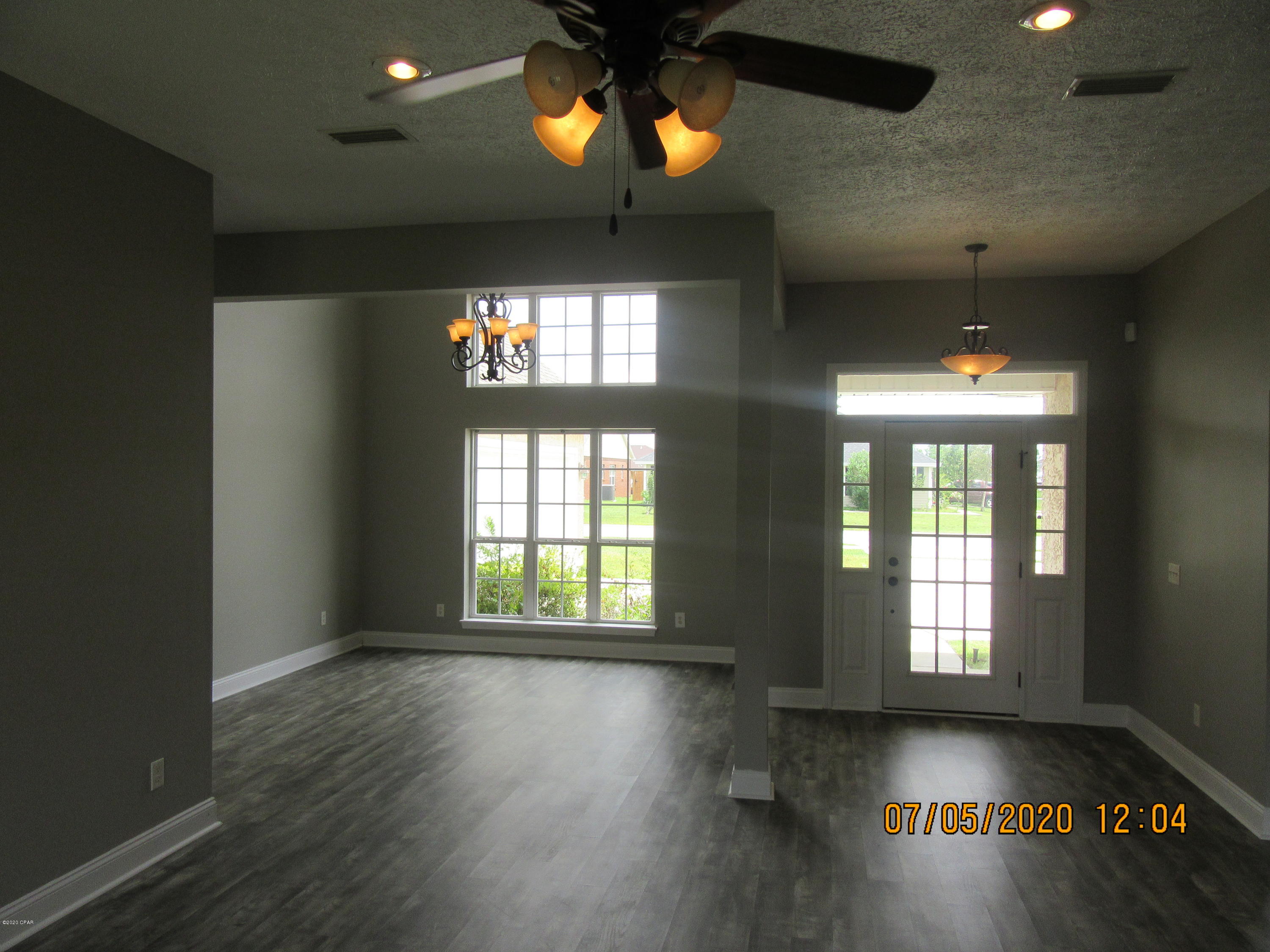 [No Recorded Subdiv] - Residential Lease