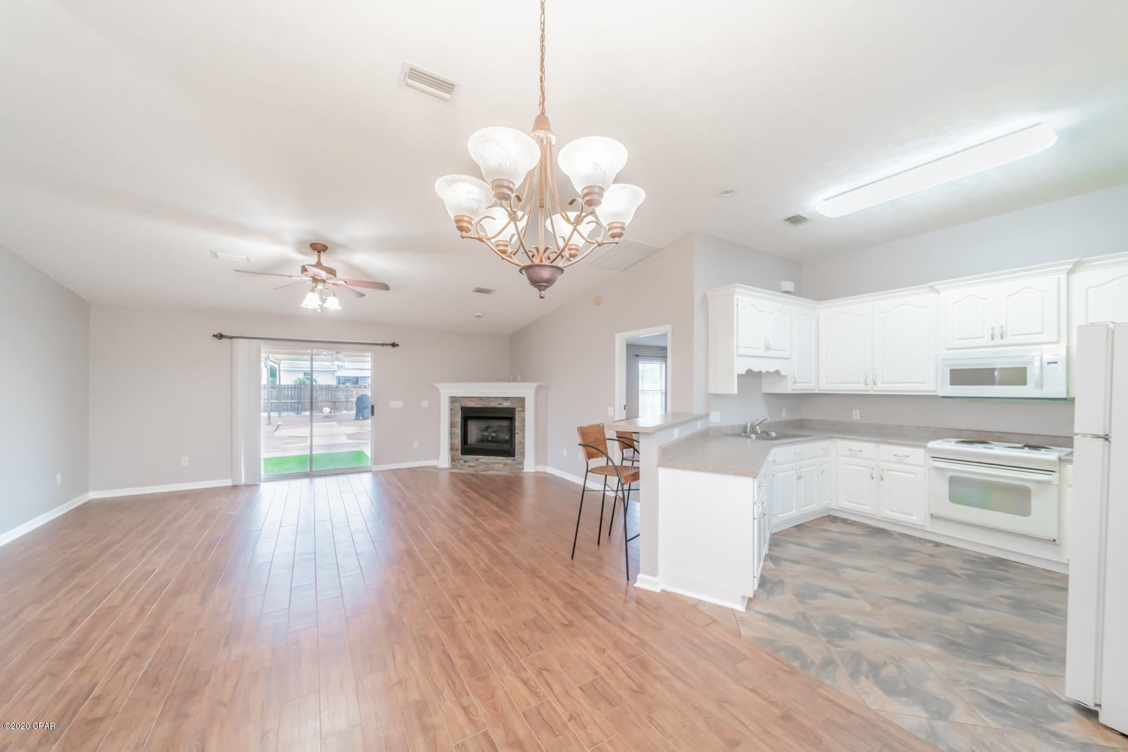 [No Recorded Subdiv] - Residential Lease