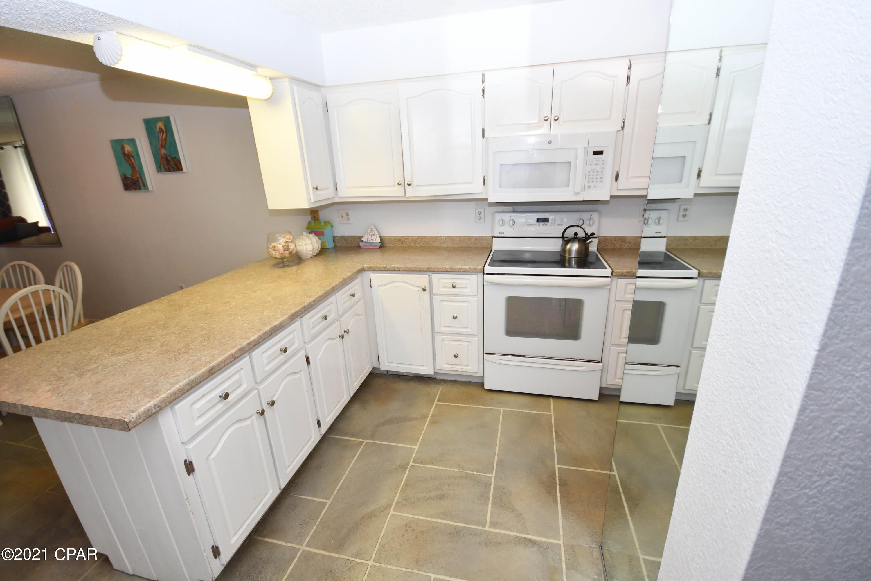 Regency Towers - Residential