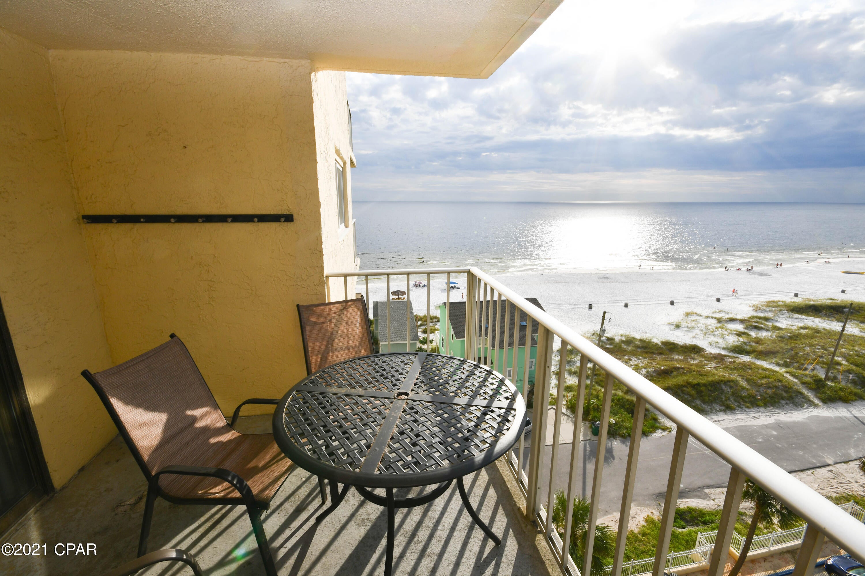 Regency Towers - Residential