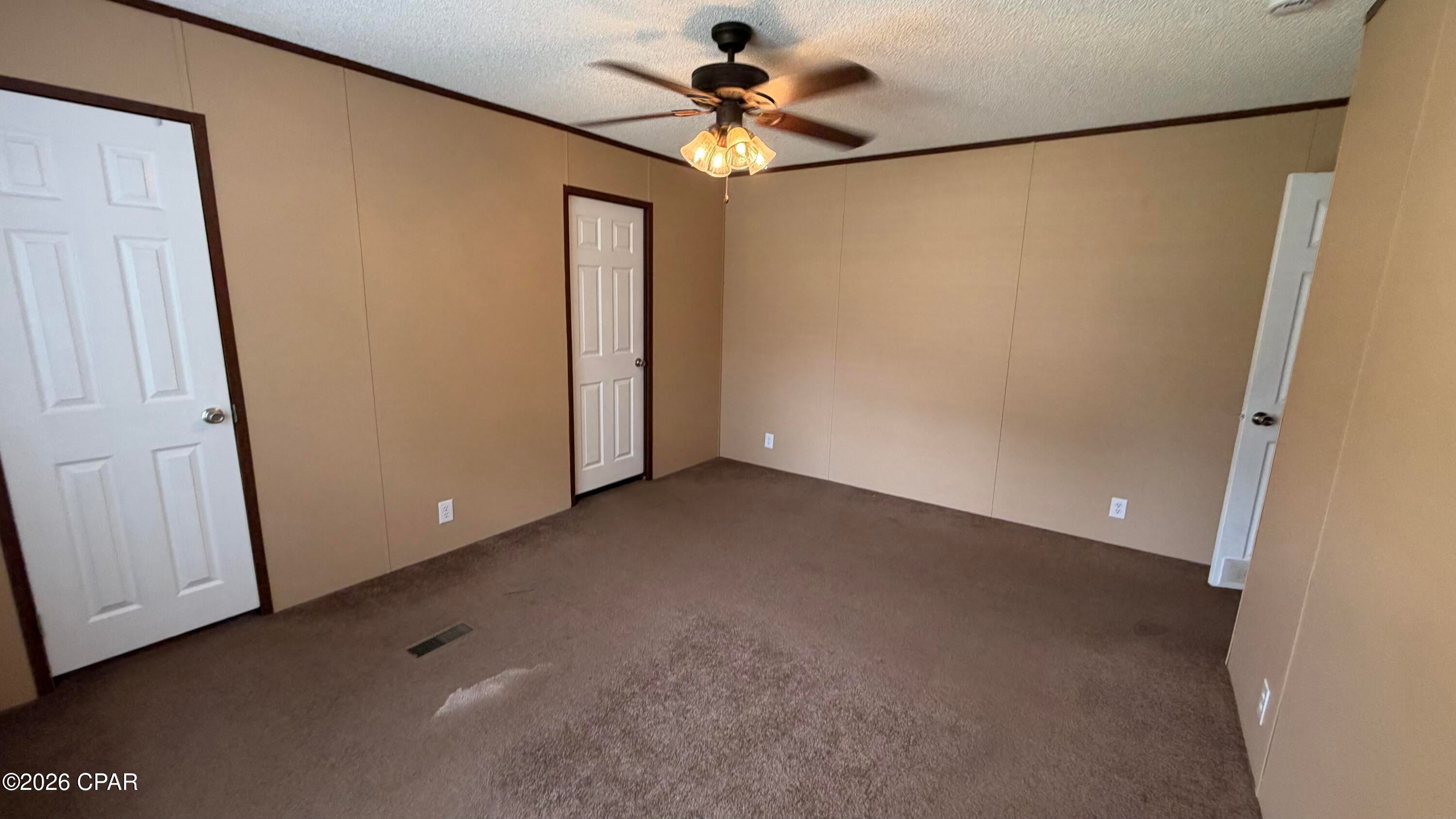 [No Recorded Subdiv] - Residential Lease