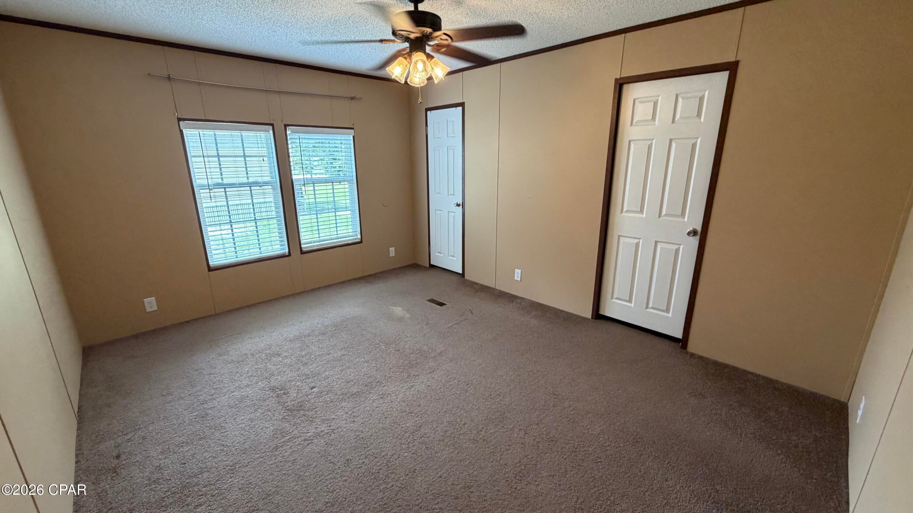 [No Recorded Subdiv] - Residential Lease