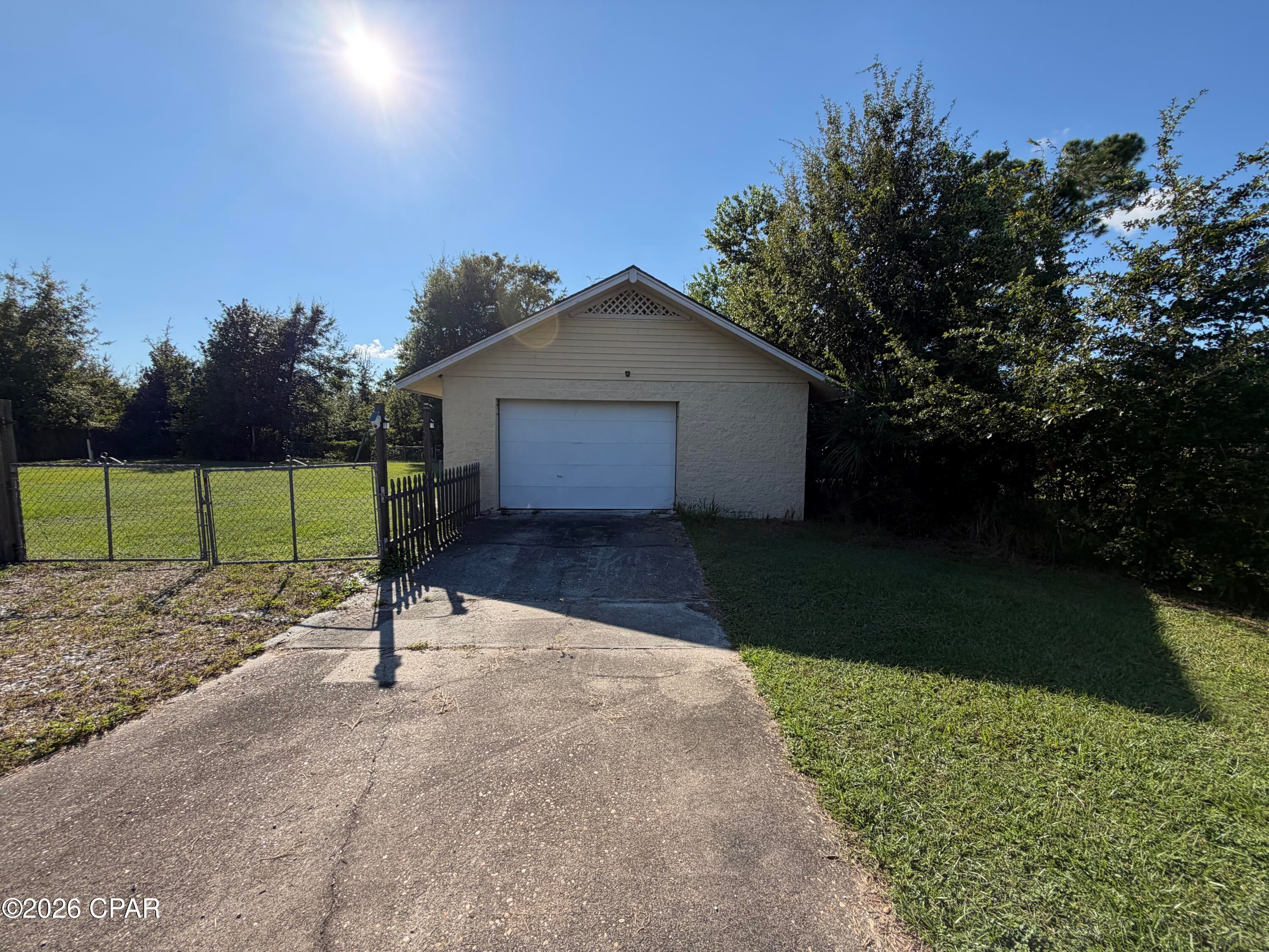 Baywood Shores Est Unit 6 - Residential