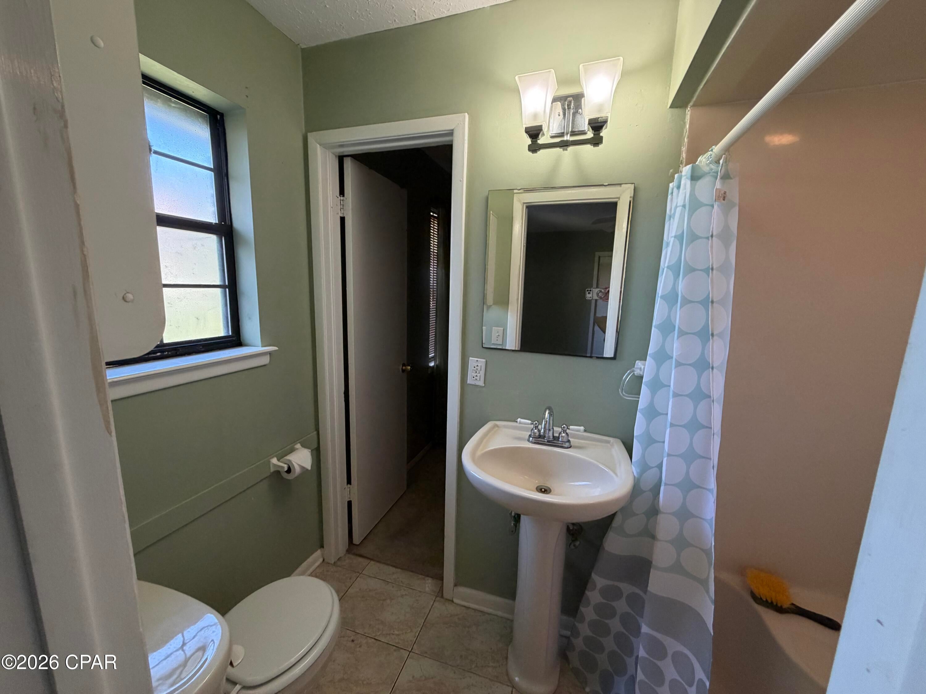 Baywood Shores Est Unit 6 - Residential