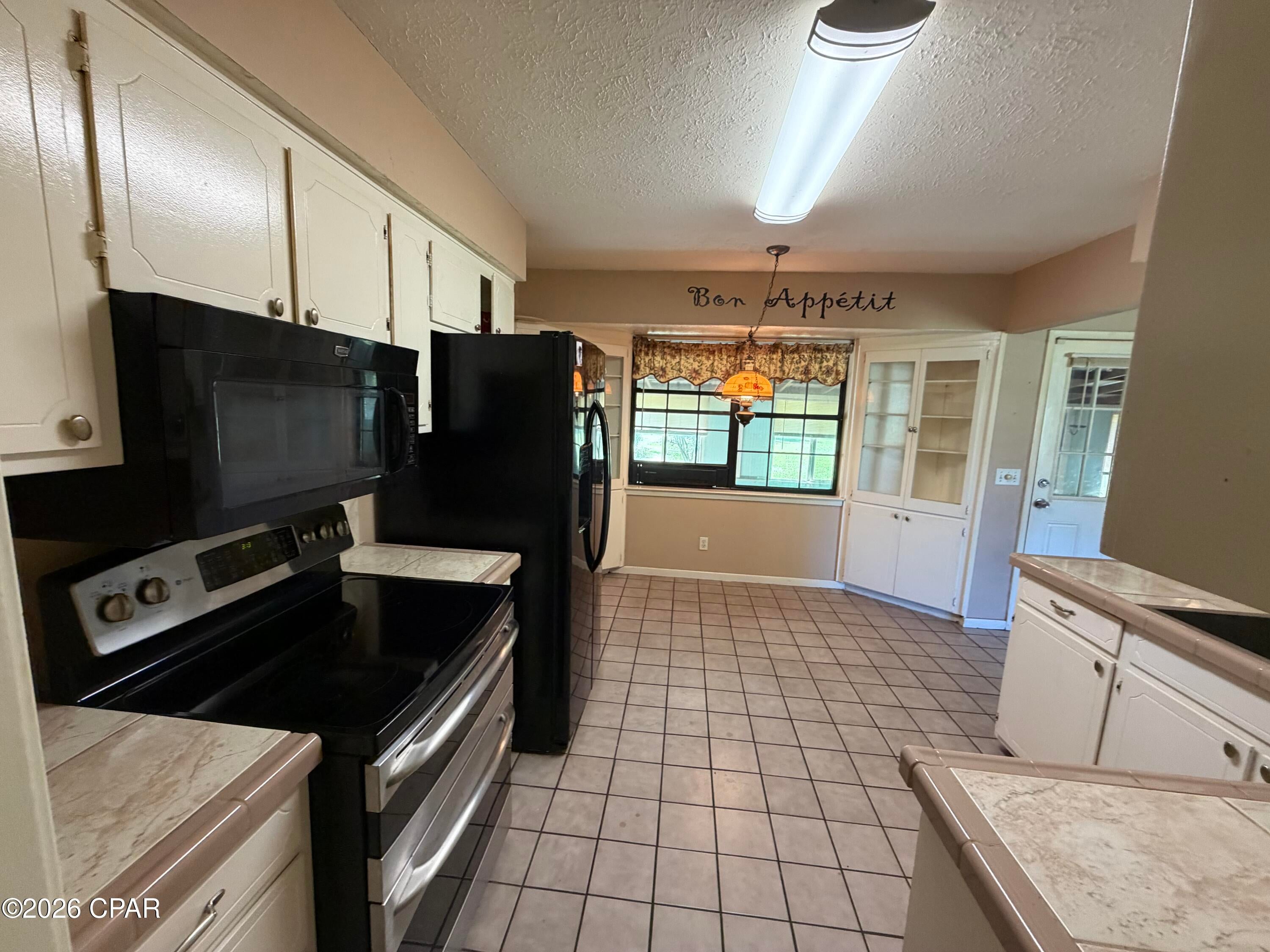 Baywood Shores Est Unit 6 - Residential