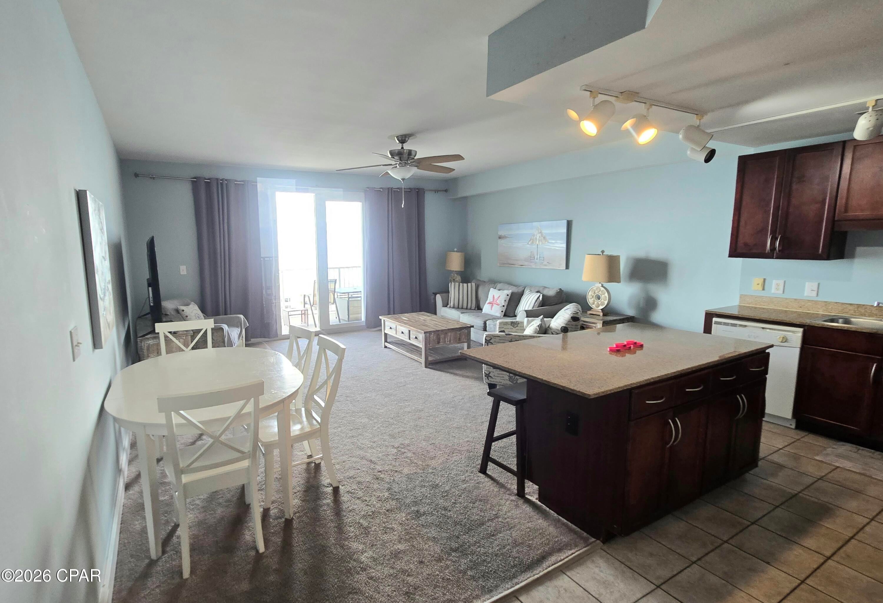 Laketown Wharf - Residential