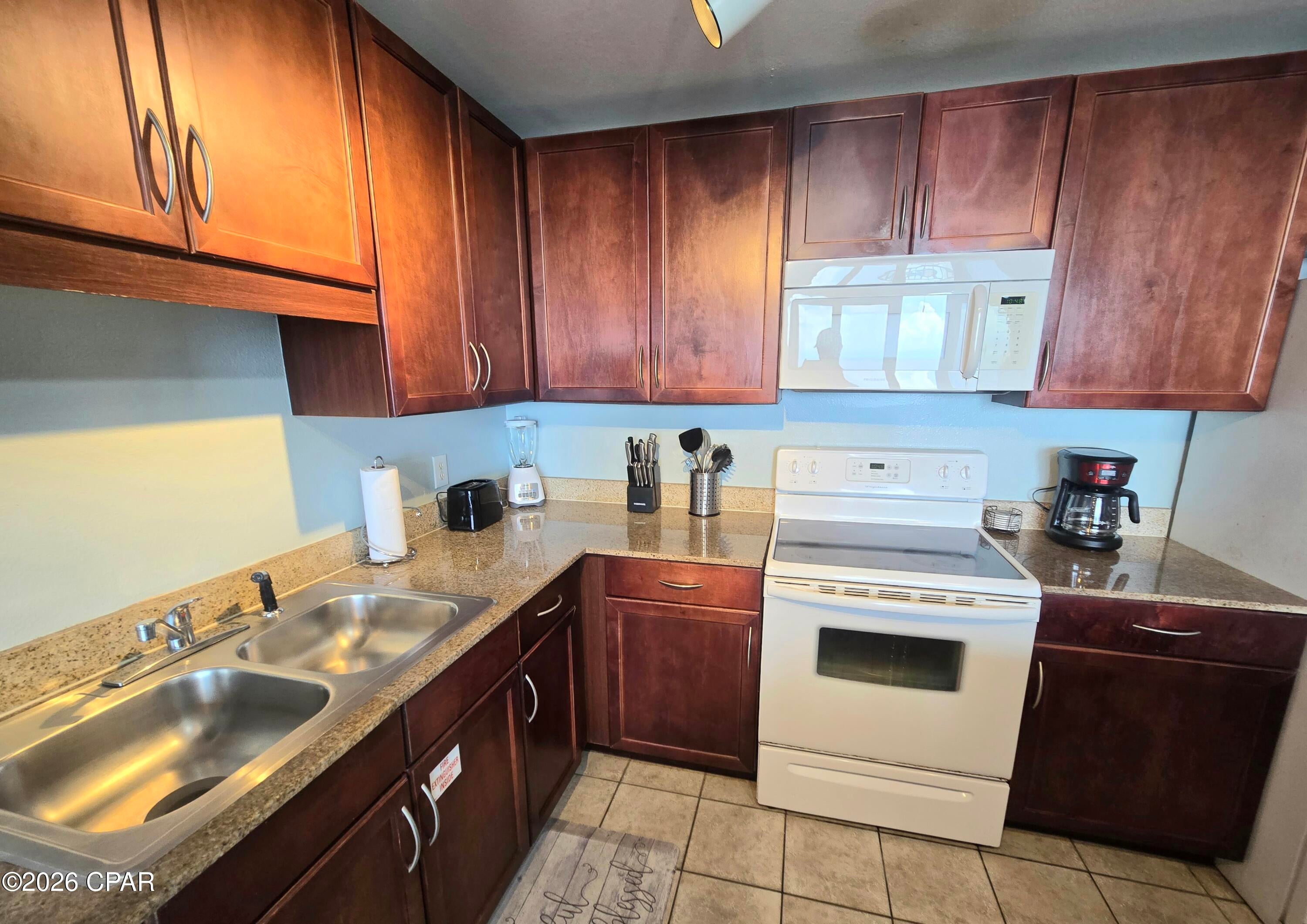 Laketown Wharf - Residential