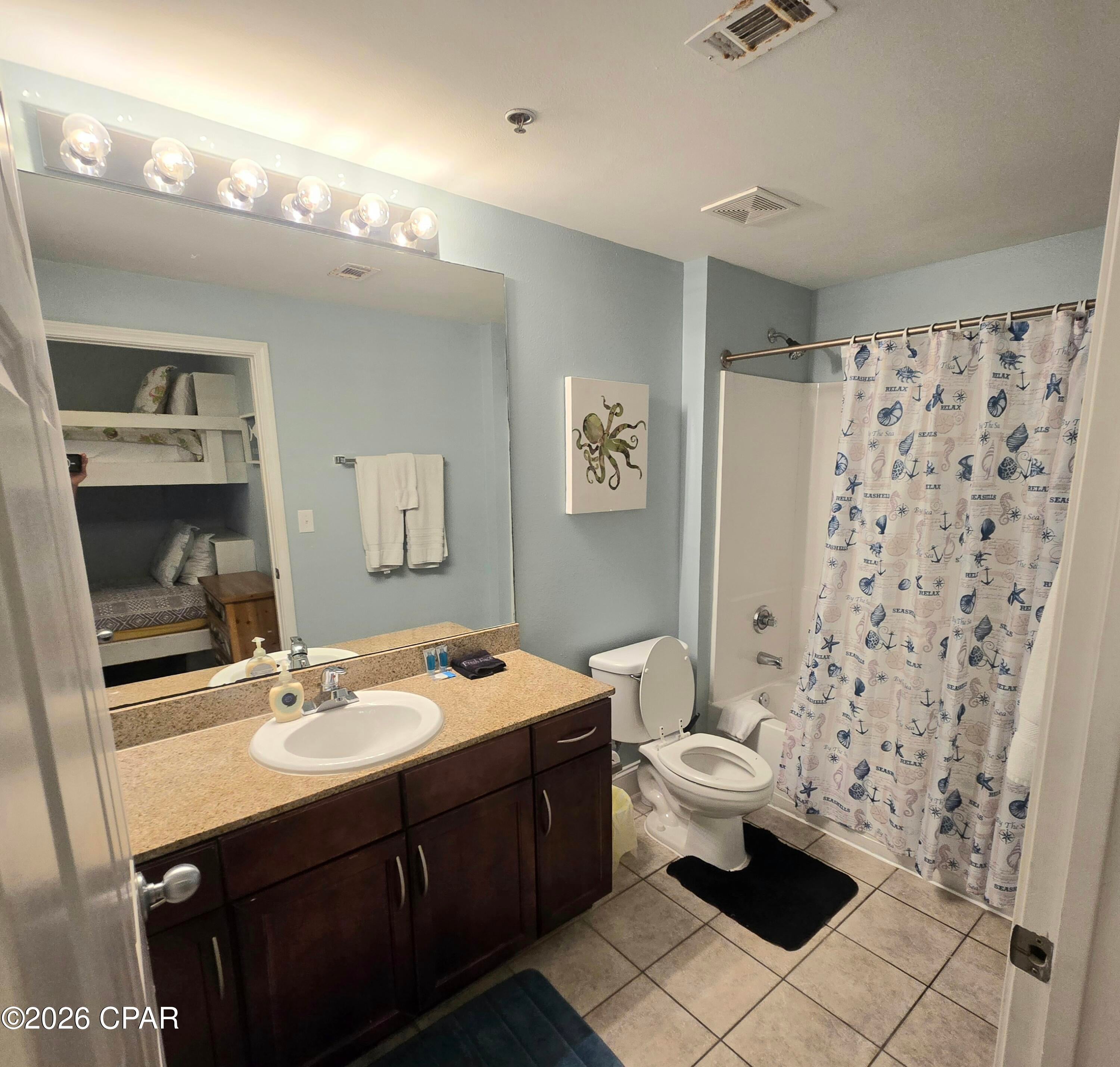 Laketown Wharf - Residential