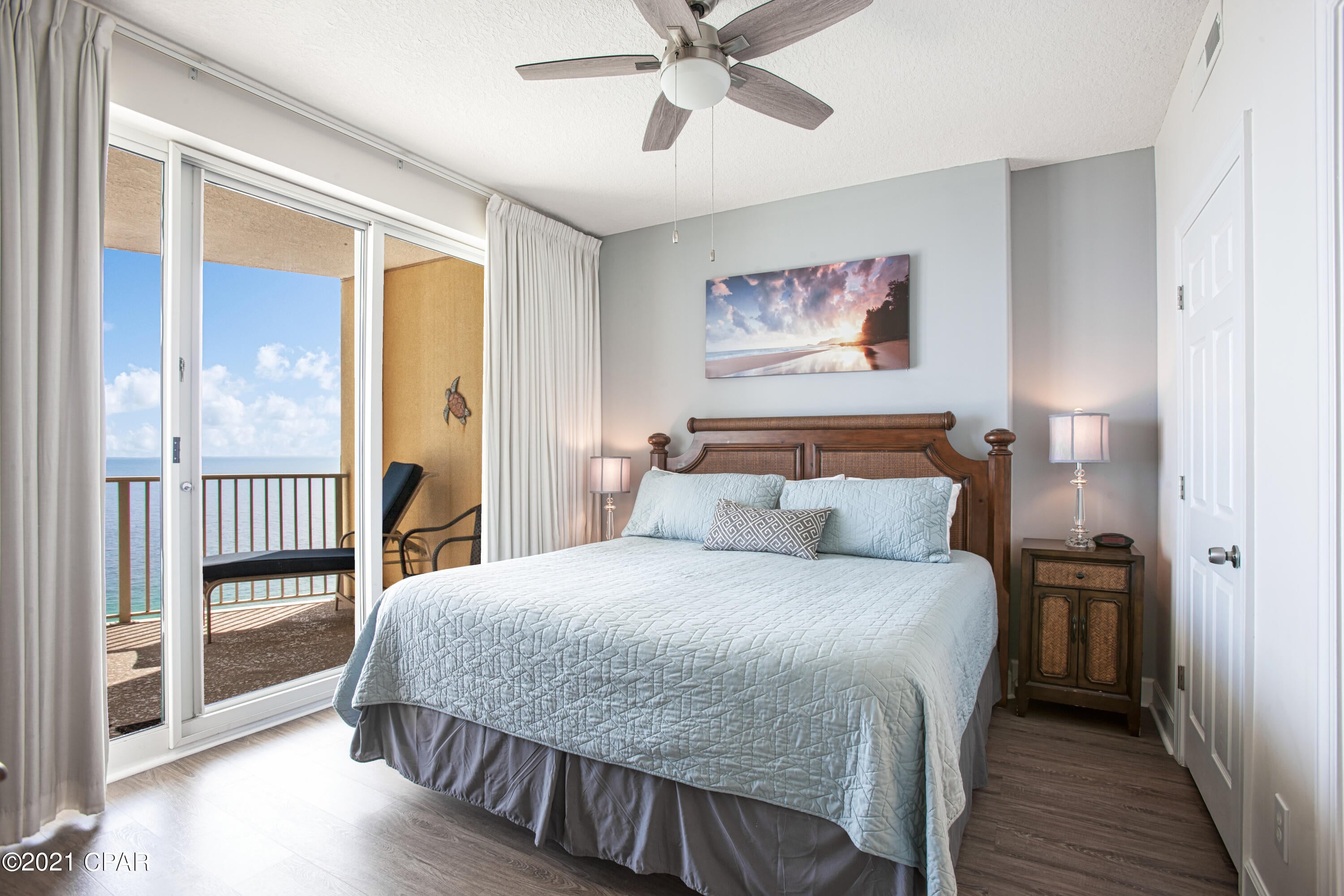 Emerald Isle - Residential