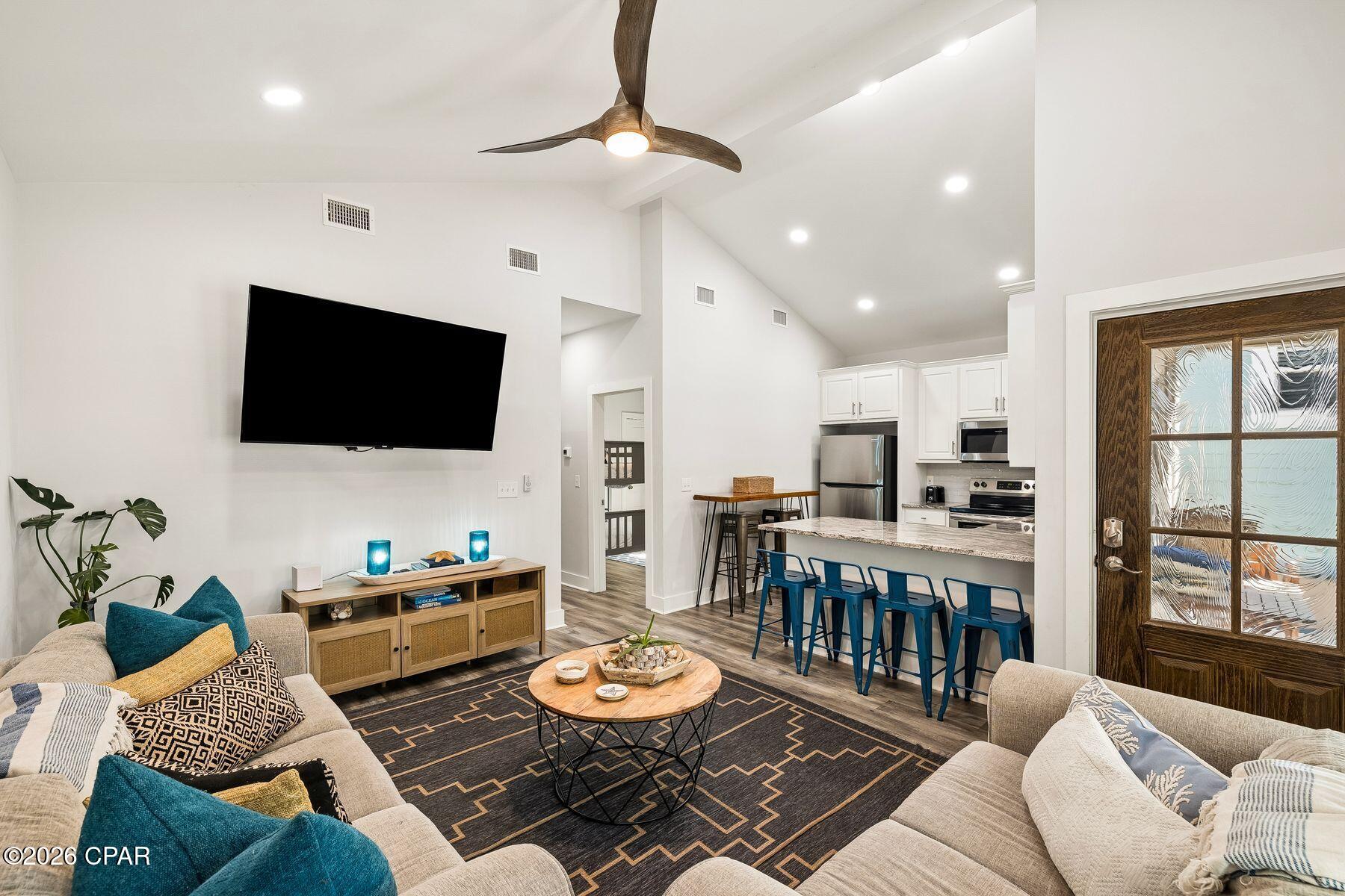 Venture Out Travel Trail - Residential