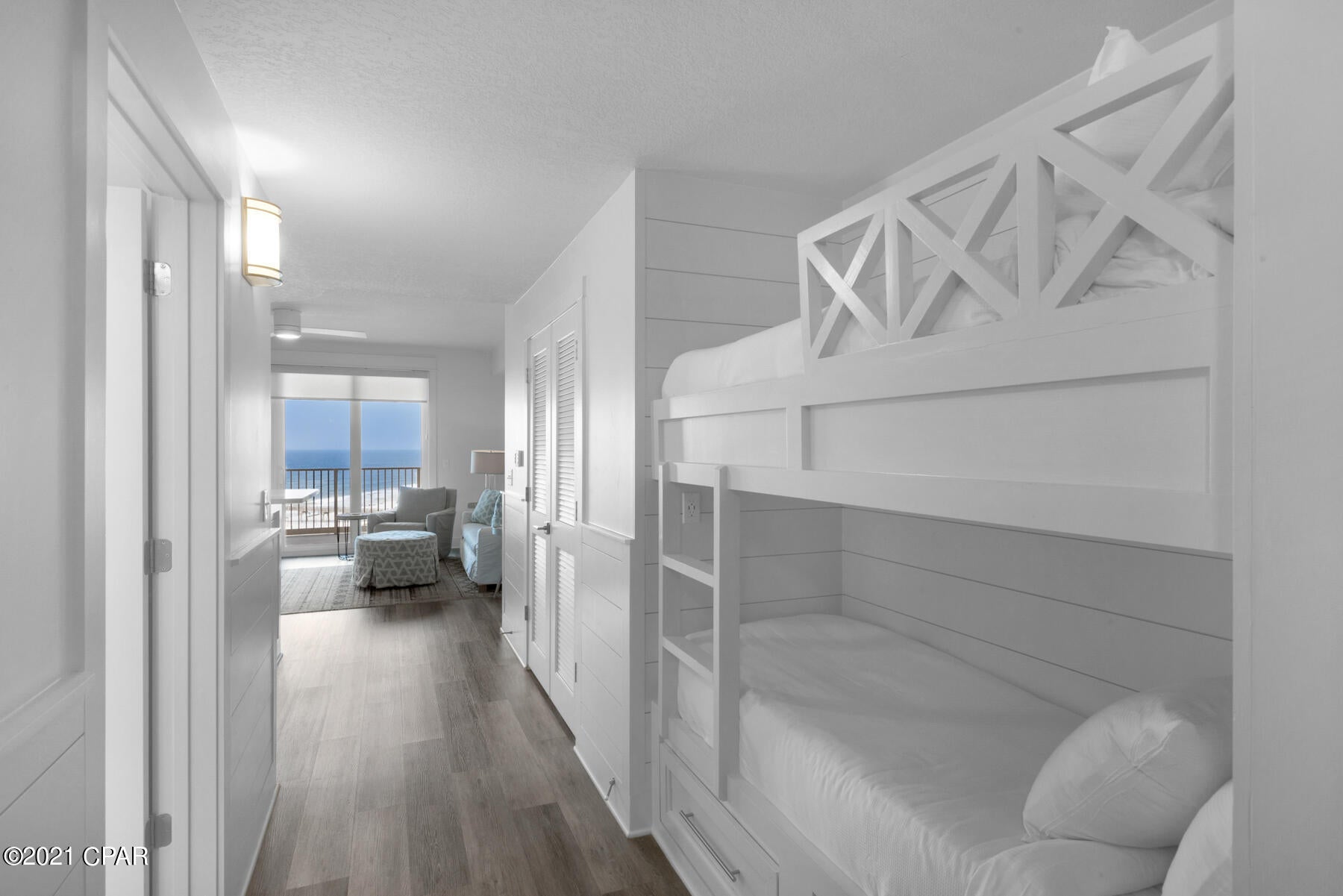 Calypso Towers III - Residential