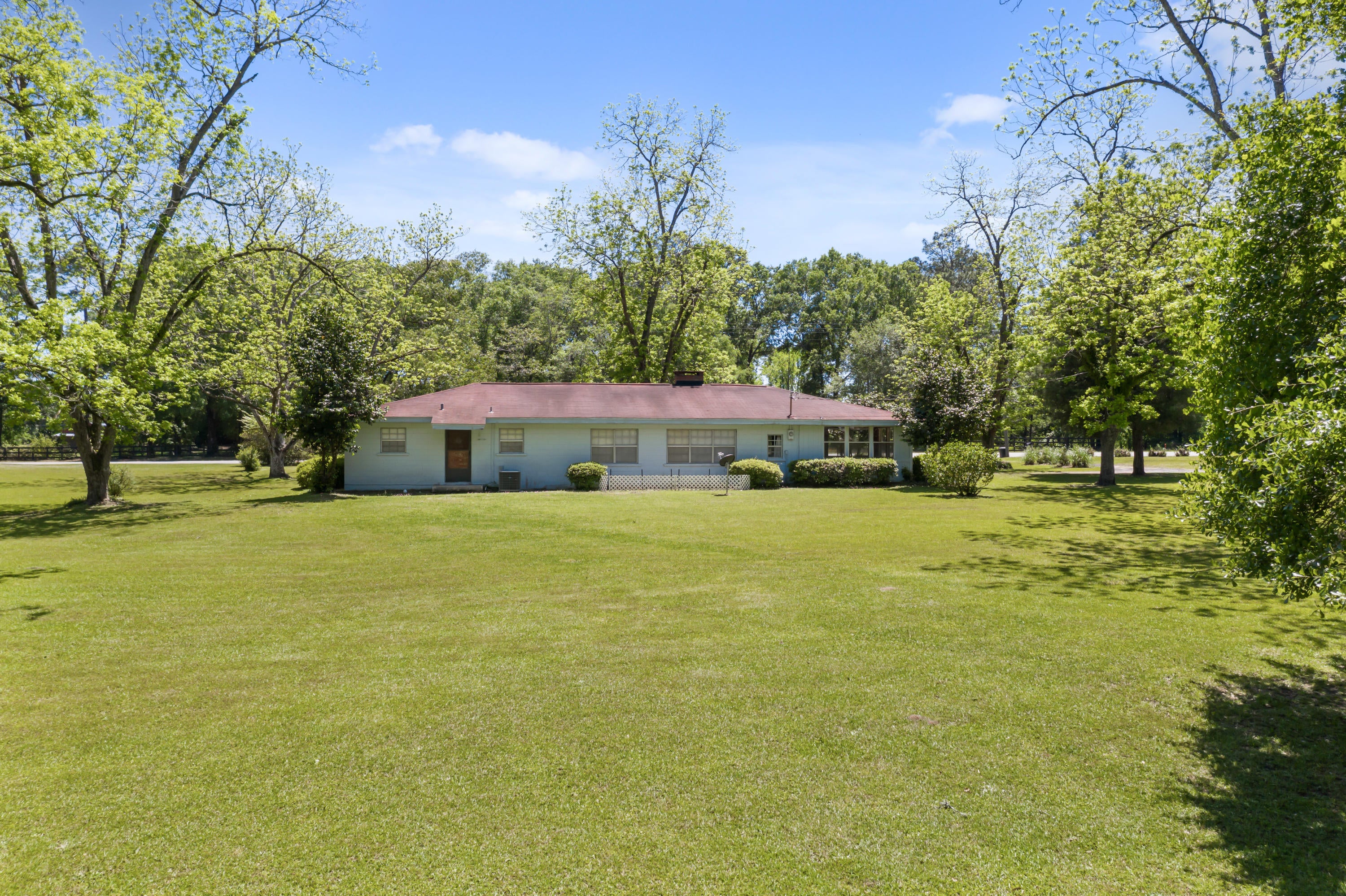 [No Recorded Subdiv] - Residential