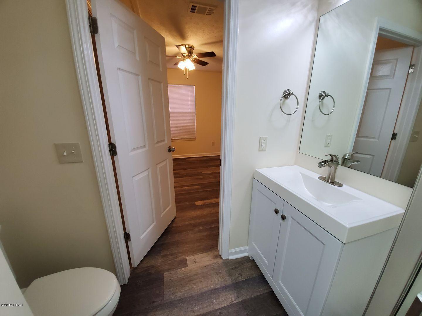 [No Recorded Subdiv] - Residential Lease