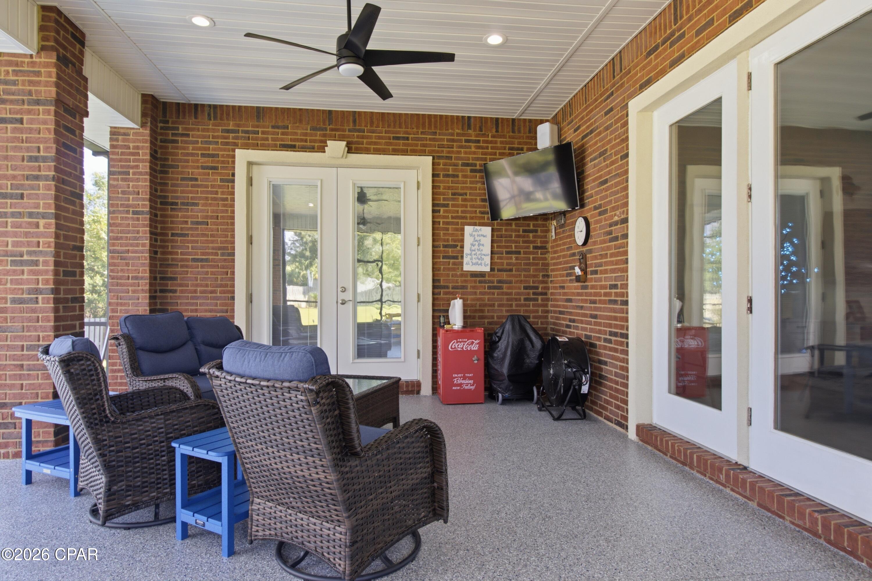Hillcrest - Residential