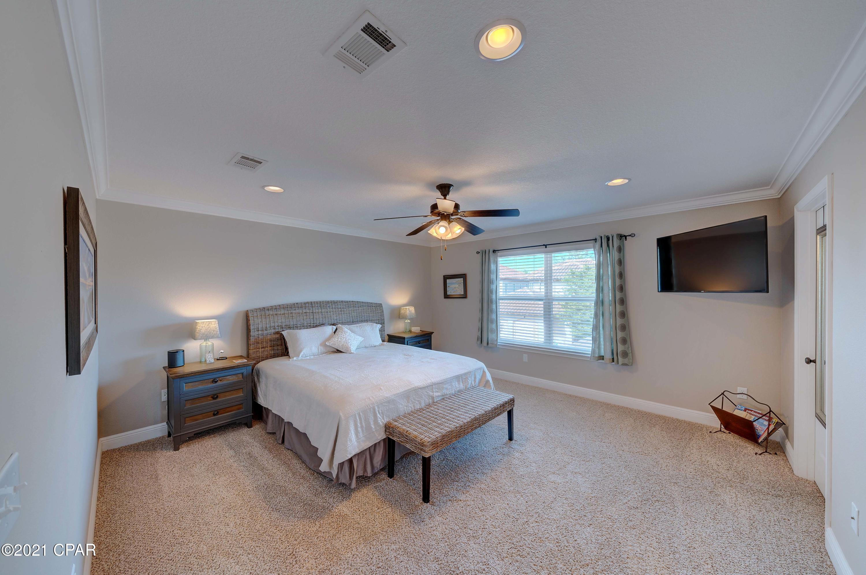 Magnolia Bay Club - Residential