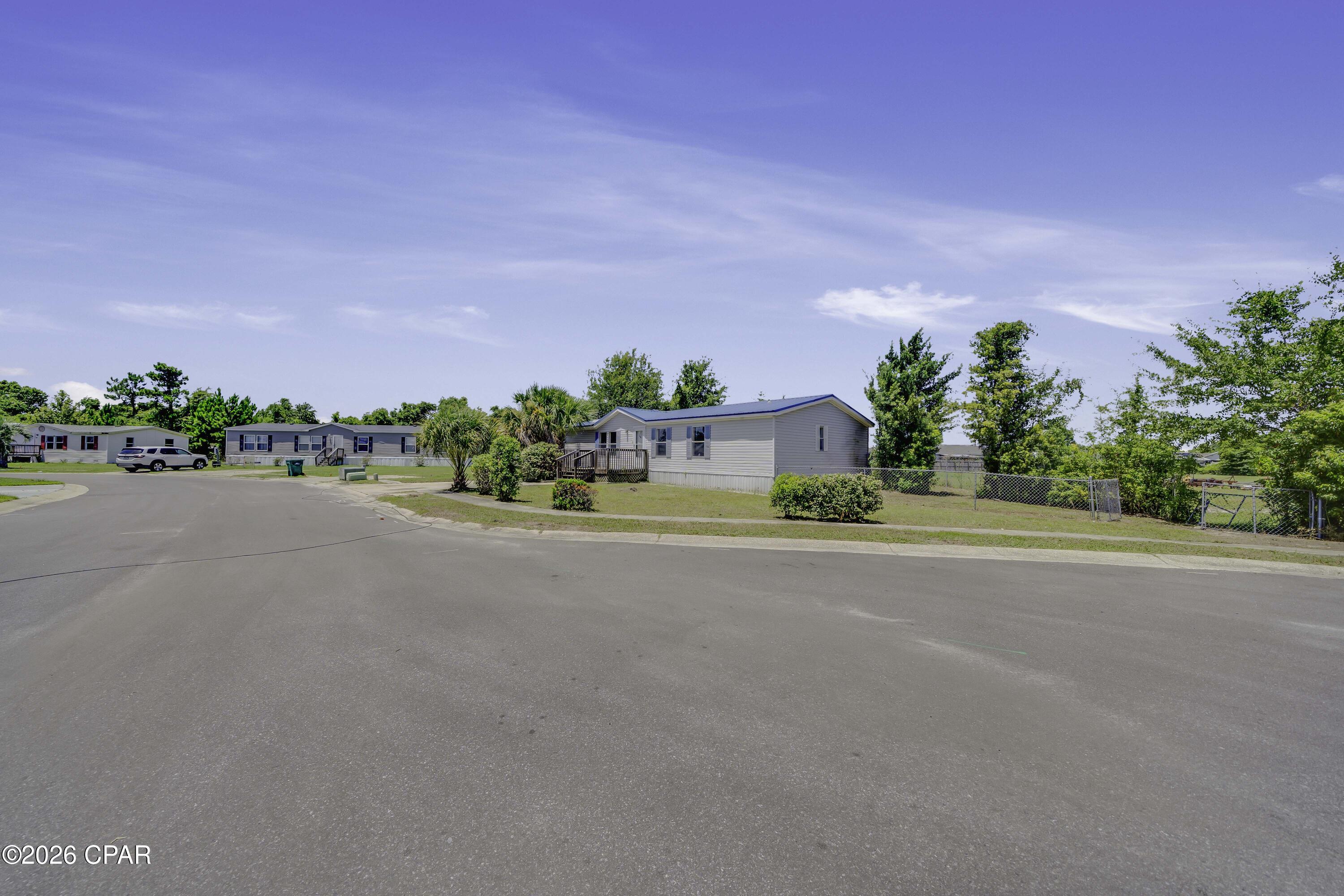 [No Recorded Subdiv] - Residential Lease