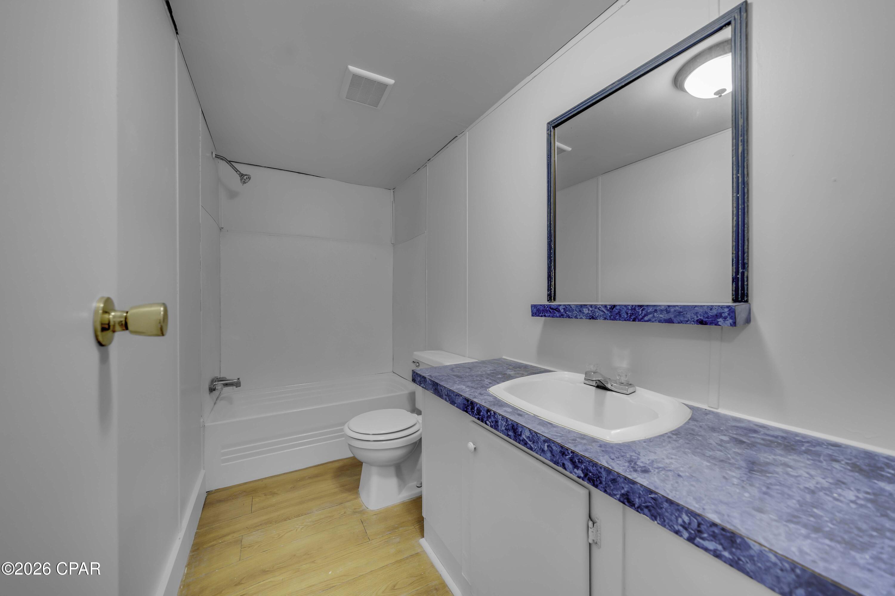 [No Recorded Subdiv] - Residential Lease