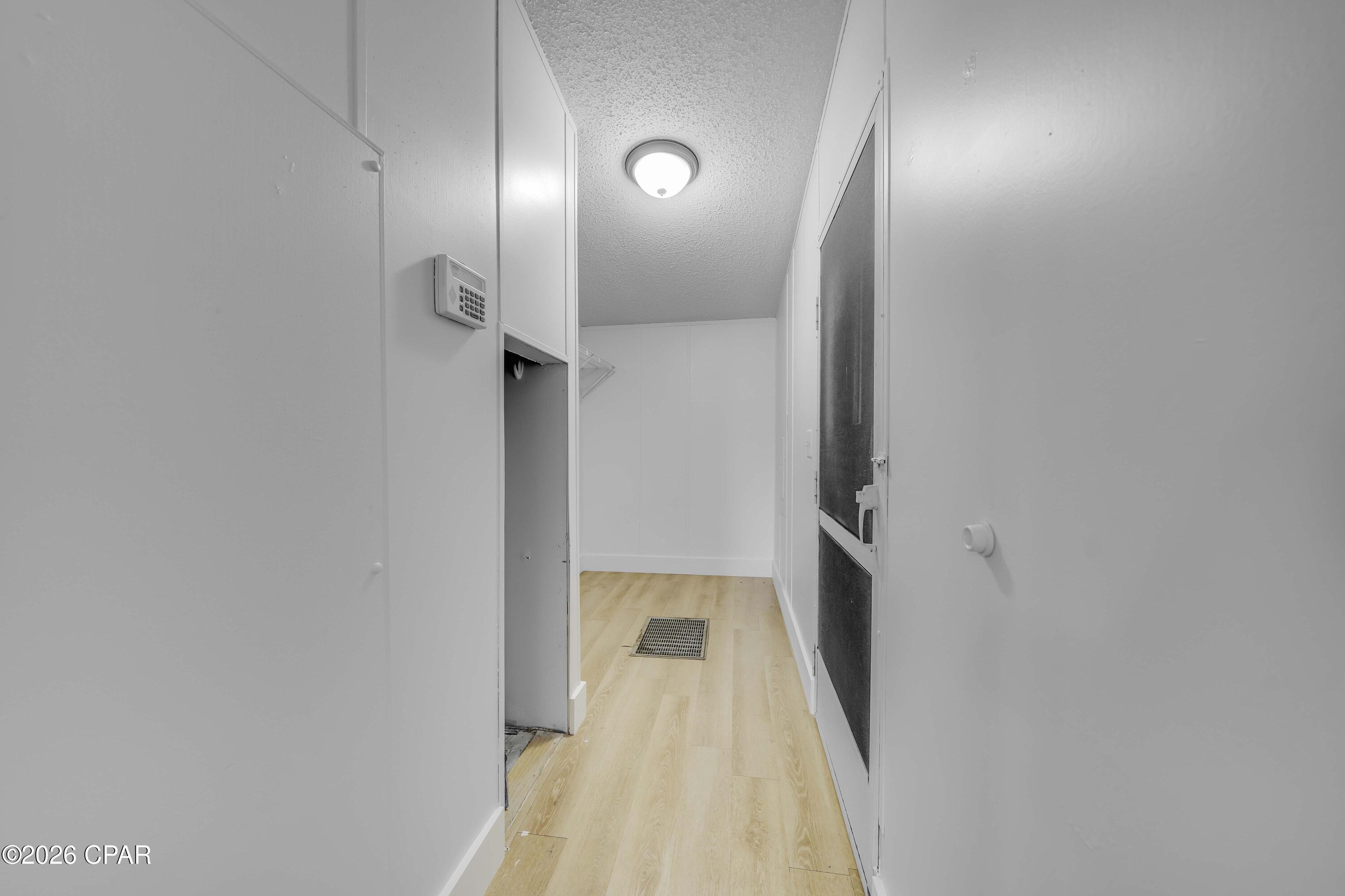 [No Recorded Subdiv] - Residential Lease