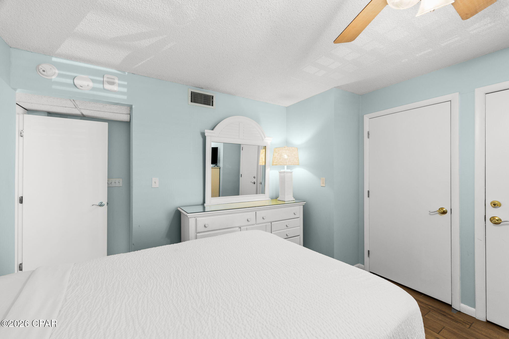Edgewater Tower II - Residential