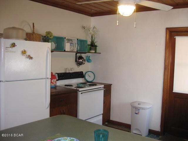 Laguna Beach Estates 9th Add - Residential