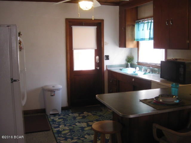 Laguna Beach Estates 9th Add - Residential