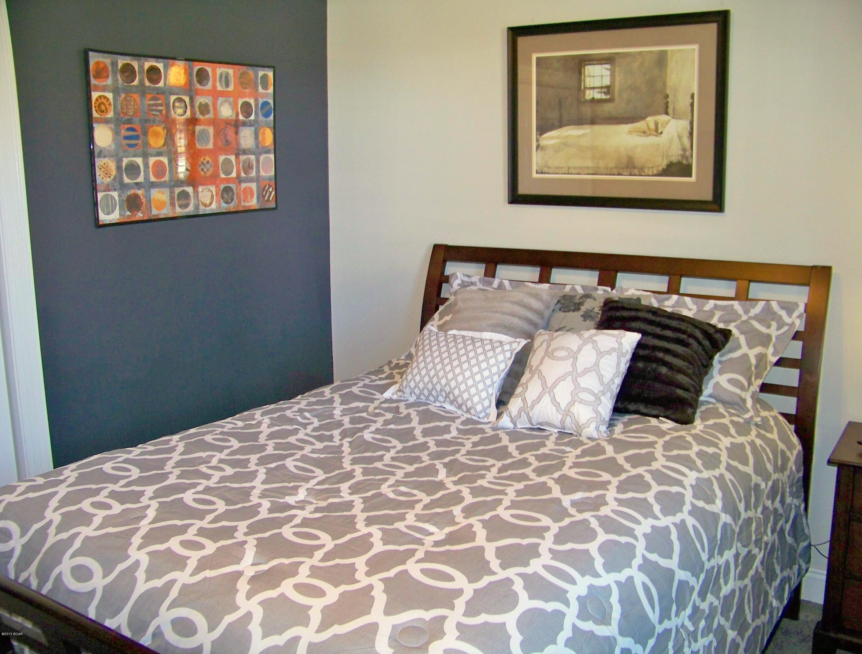 Oakcrest Unit 1 - Residential