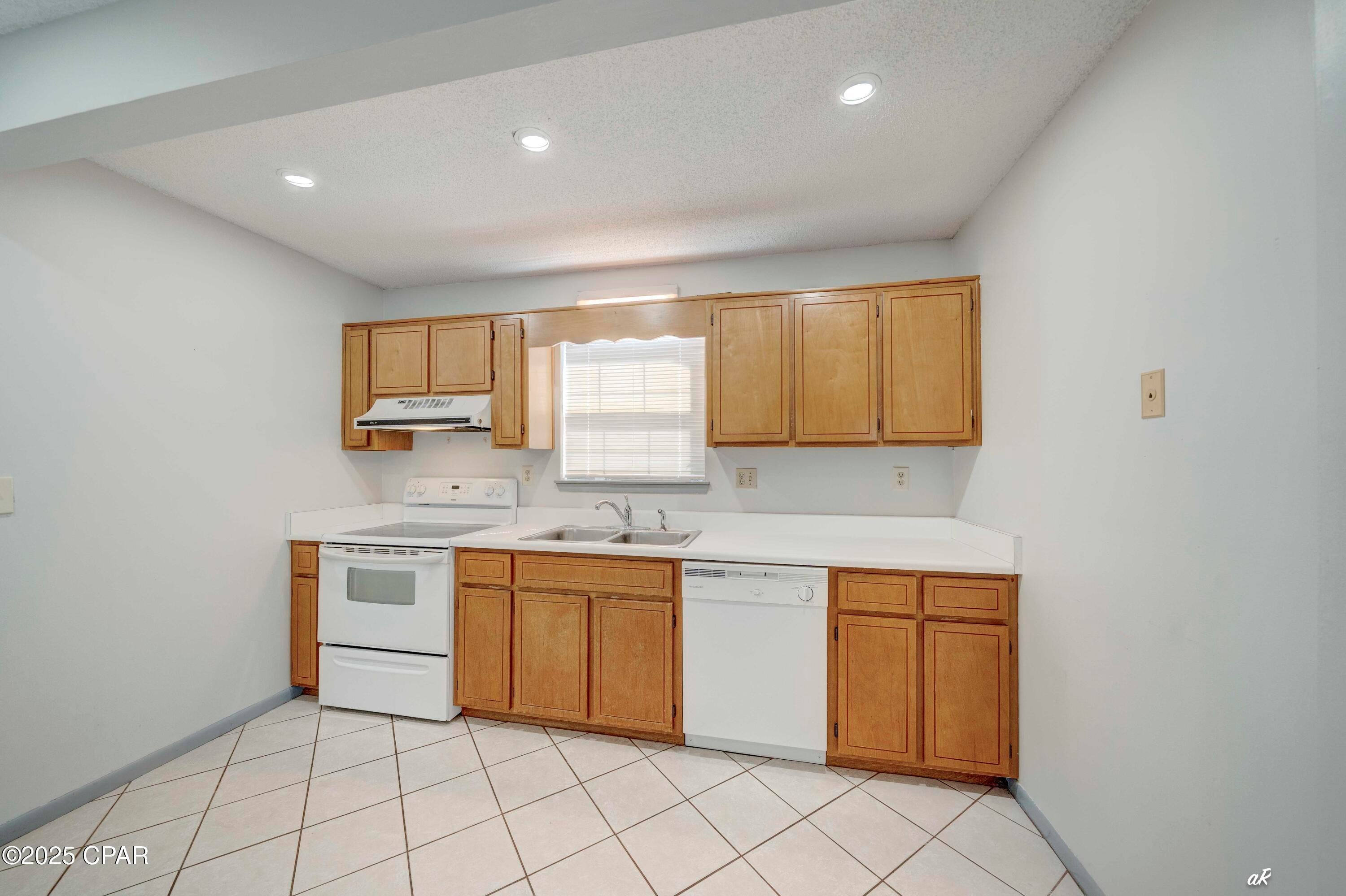 Bid A Wee - Residential Lease