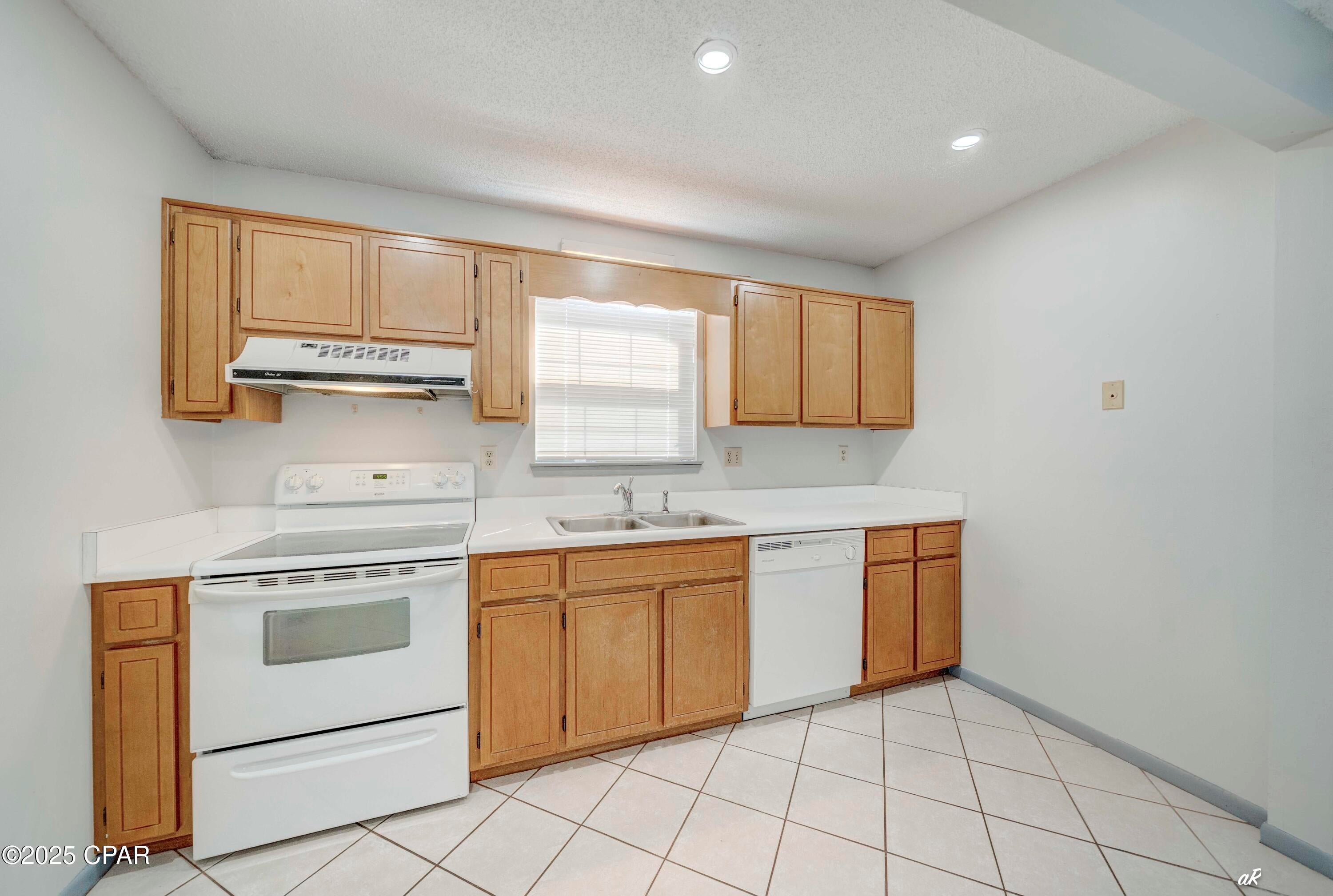 Bid A Wee - Residential Lease