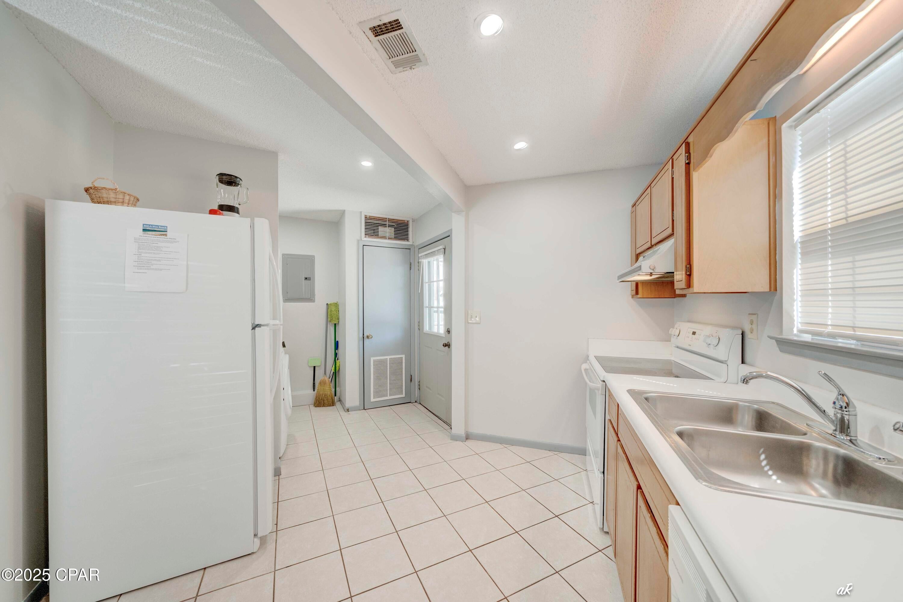Bid A Wee - Residential Lease