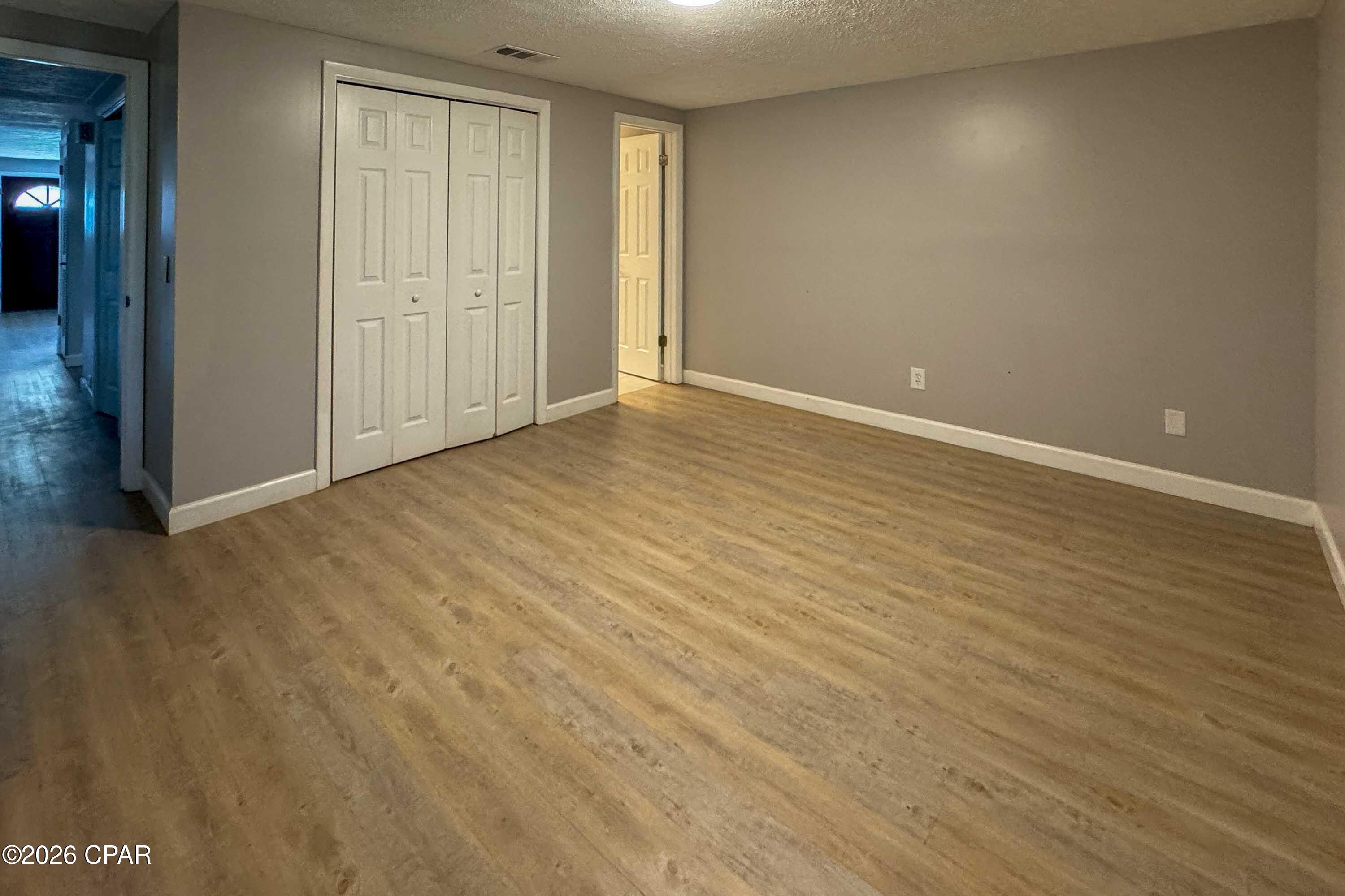 [No Recorded Subdiv] - Residential Lease